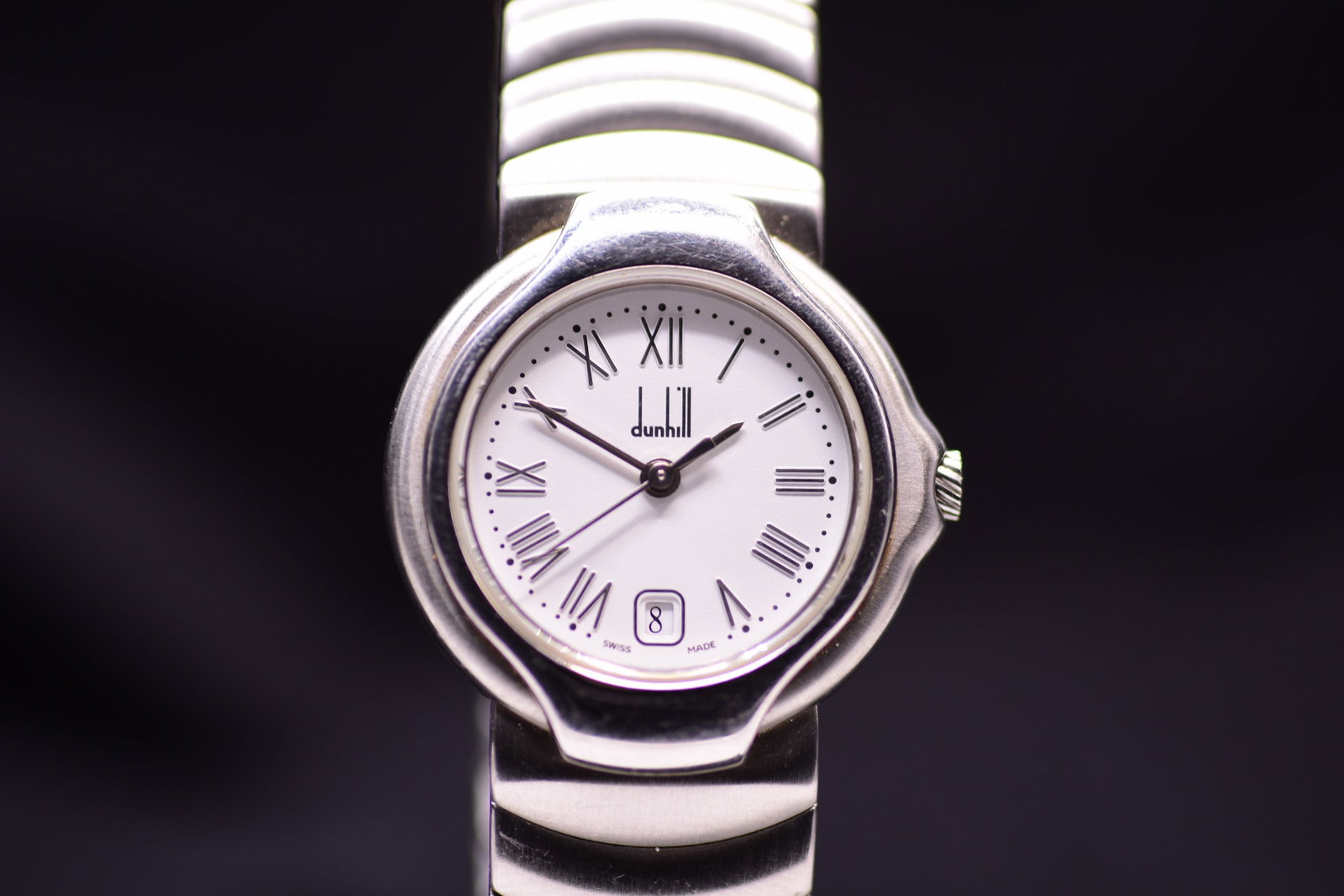 Alfred Dunhill Millennium 8000 TB MC Elegant Lady's Stainless Steel Quartz Wristwatch c1990: Alfred Dunhill Millennium 8000 TB MC Elegant Lady's Stainless Steel Quartz Wristwatch c1990 The Alfred Dunhill Millennium reference 8000 TB MC was created in the late 1980s and early 1990s as a quinte