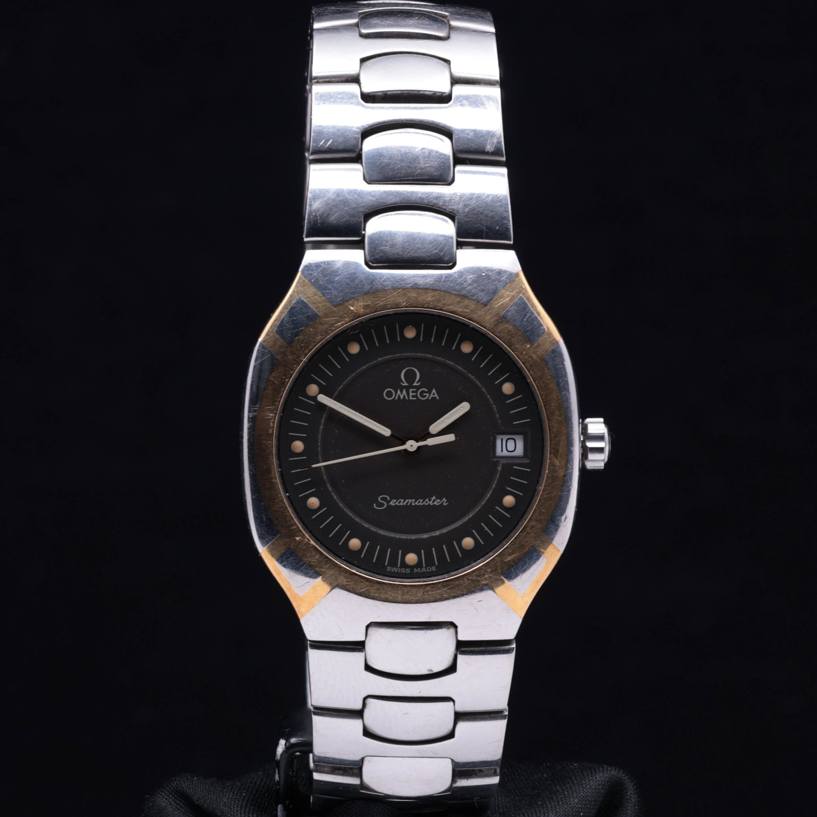 Omega Seamaster Polaris Quartz Black Dial 1993: Title: Omega Seamaster Polaris Quartz Black Dial 1993 Catalogue Description: A vintage stainless steel quartz calendar wristwatch. The matte black dial features luminous round and rectangular hour mar