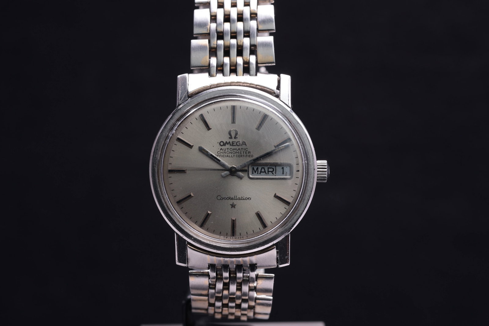 Omega Constellation Day Date Automatic Chronometer 168.016 1968: Title: Omega Constellation Day Date Automatic Chronometer 168.016 1968 Catalogue Description: A vintage stainless steel automatic chronometer wristwatch with day and date complications. The original s