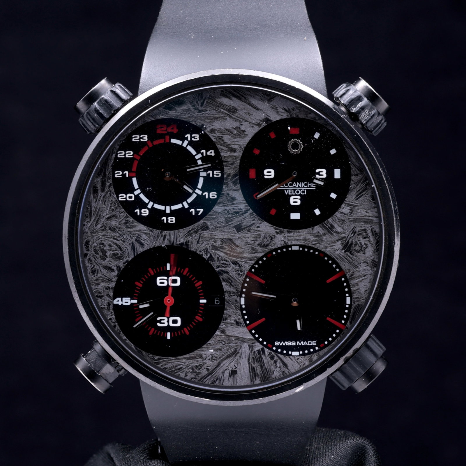 Meccaniche Veloci Quattro Valvole Quattro Tempi W124K Circa 2018 Men's Watch: Title: Meccaniche Veloci Quattro Valvole Quattro Tempi W124K Circa 2018 Catalogue Description: A rare limited edition multi movement automatic wristwatch. Housed in a commanding black PVD coated titan