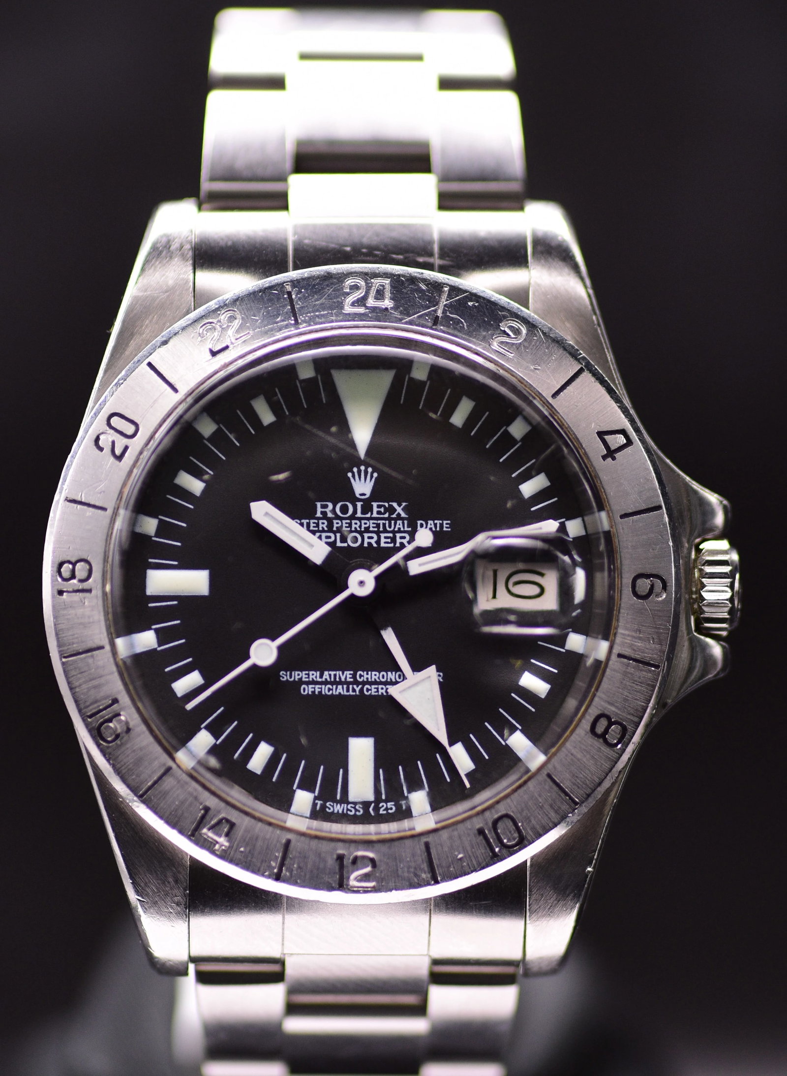 Rolex Explorer II 1655 Early Frog Foot Mark 2 Dial Albino Fade Arrow Hand 1972: Title: Rolex Explorer II 1655 Early Frog Foot Mark 2 Dial Albino Fade Arrow Hand 1972 Catalogue Description: A highly rare stainless steel automatic navigational calendar tool wristwatch circa 1972. F
