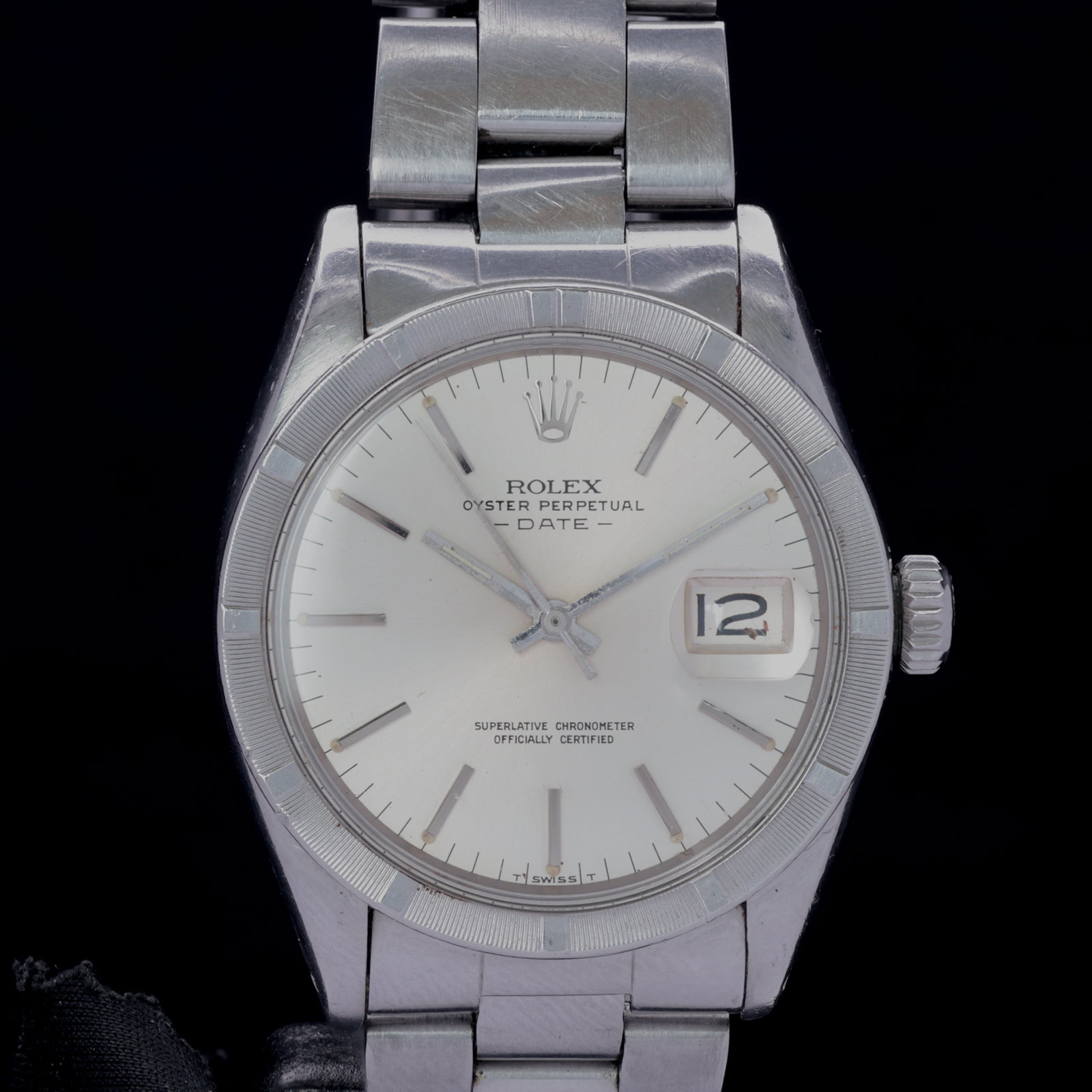 Rolex Oyster Perpetual Date 1501 Engine Turned Bezel Silver Dial 1970 (1 of 7)