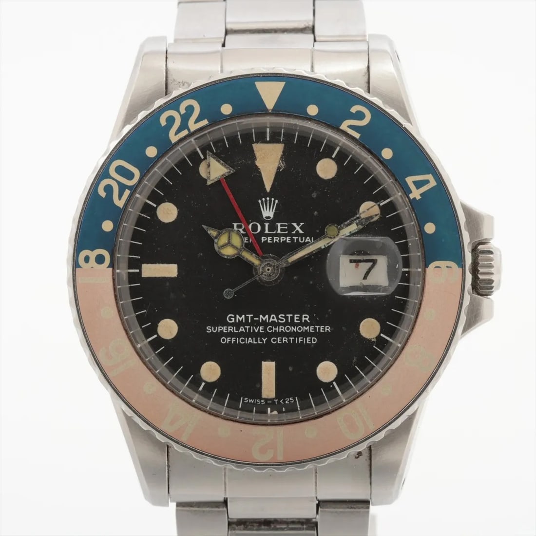 Rolex GMT Master 1675 Long E Matt Dial Fuchsia Bezel 1970 With Original Rolex Box: Title: Rolex GMT Master 1675 Long E Matt Dial Fuchsia Bezel 1970 Catalogue Description: An automatic winding stainless steel dual time zone calendar wristwatch. The matt black Mark 1 Long E dial featu