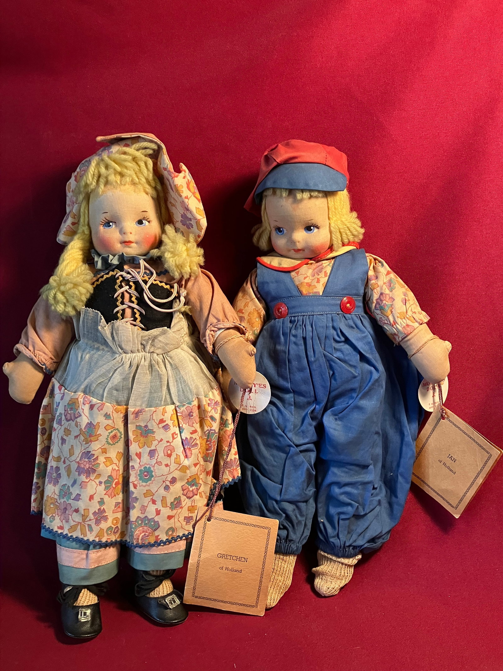 Two Molley'es Dolls - Dutch Girl and Boy - 'Gretchen' and 'Jan' (1 of 9)