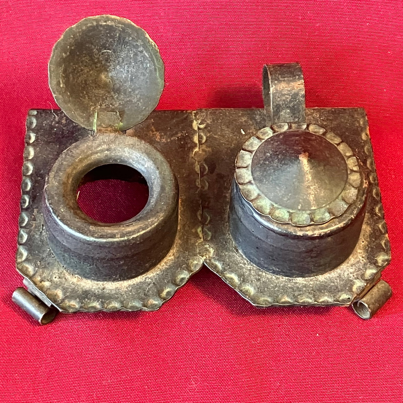 Older Cast Iron Double Inkwell: Older Cast Iron Double Inkwell