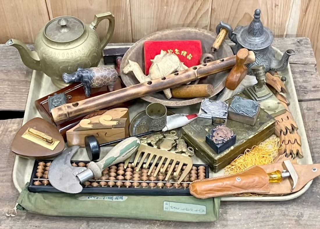 Moroccan Teapot, Lighter, Abacus, Lizard Puzzle Box, Potion Bottle, Etc (1 of 5)