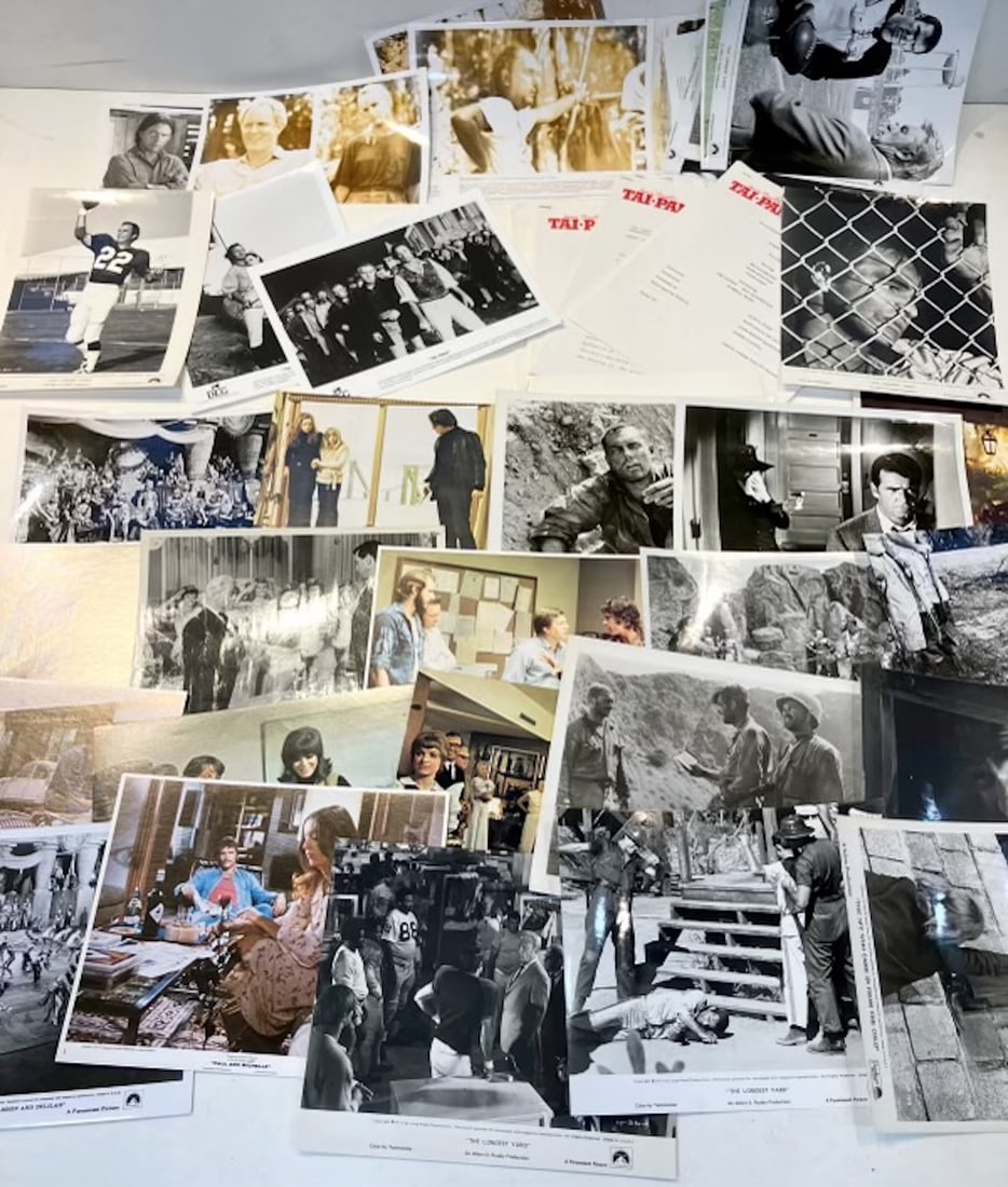 35+ Hollywood Movie Photos & Prints, Burt Reynolds, James Garner, John Stanton, Bryan Brown, Tai-Pan (1 of 5)