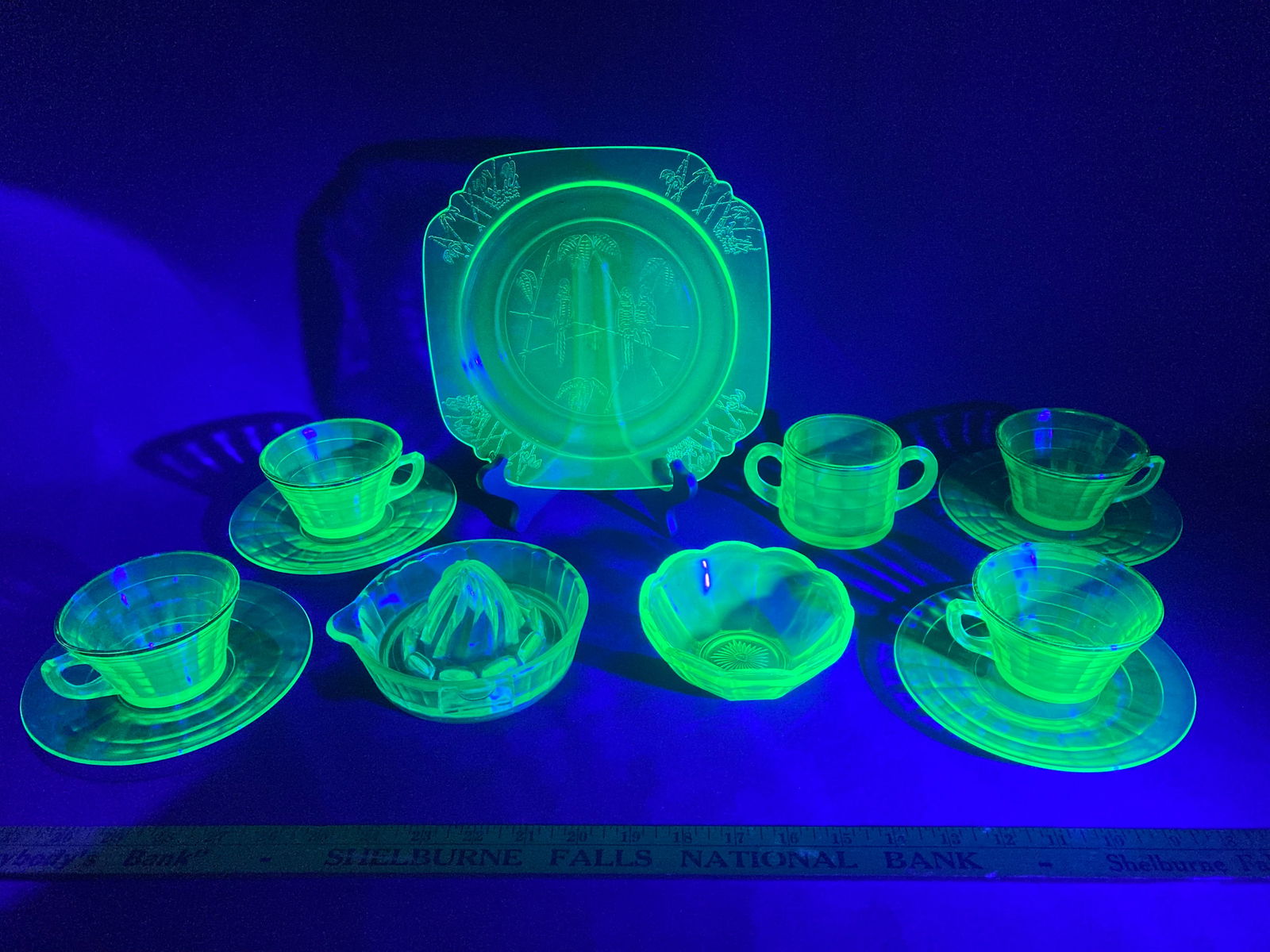 Lot of Uranium Glass - One Parrot Design Plate, Most Optic Block, Juicer, Etc. (1 of 6)