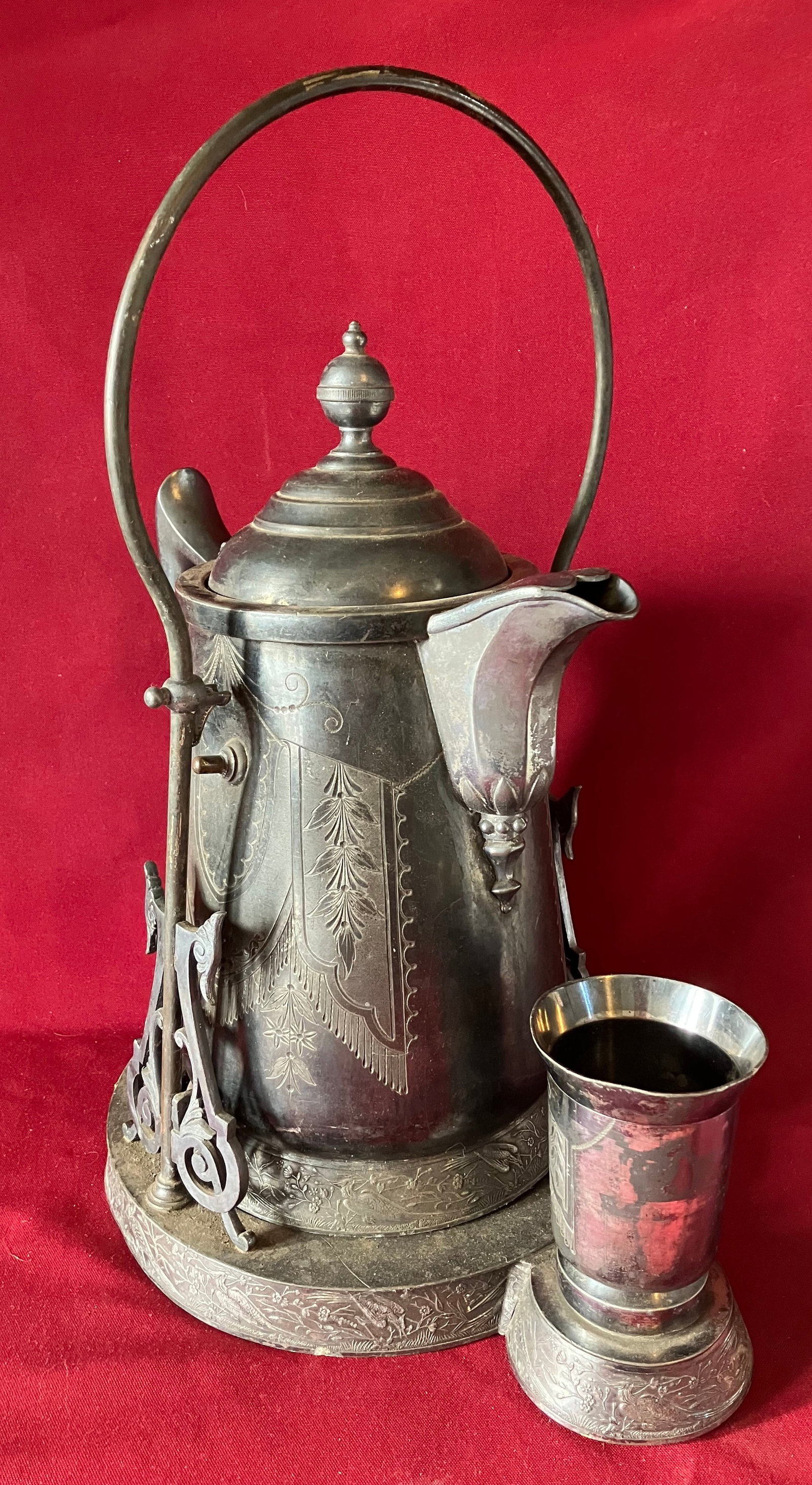 Antique Silver-Plated Tilting Ornate Kettle: Antique Silver-Plated Tilting Ornate Kettle