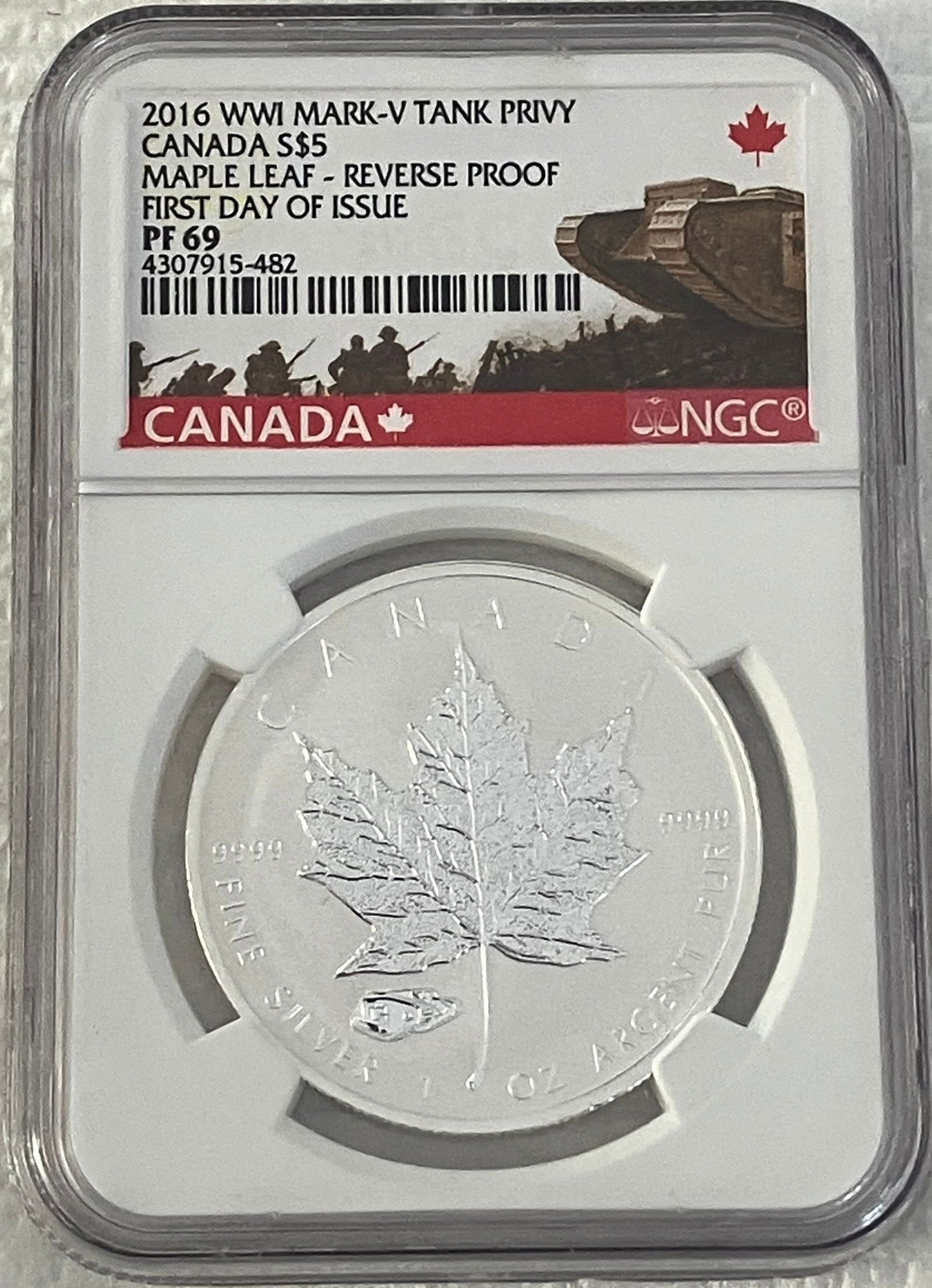 Graded 2016 Canadian Maple Leaf One Ounce .999 Fine Silver WWI Mark-V Tank Privy - Reverse Proof - (1 of 3)