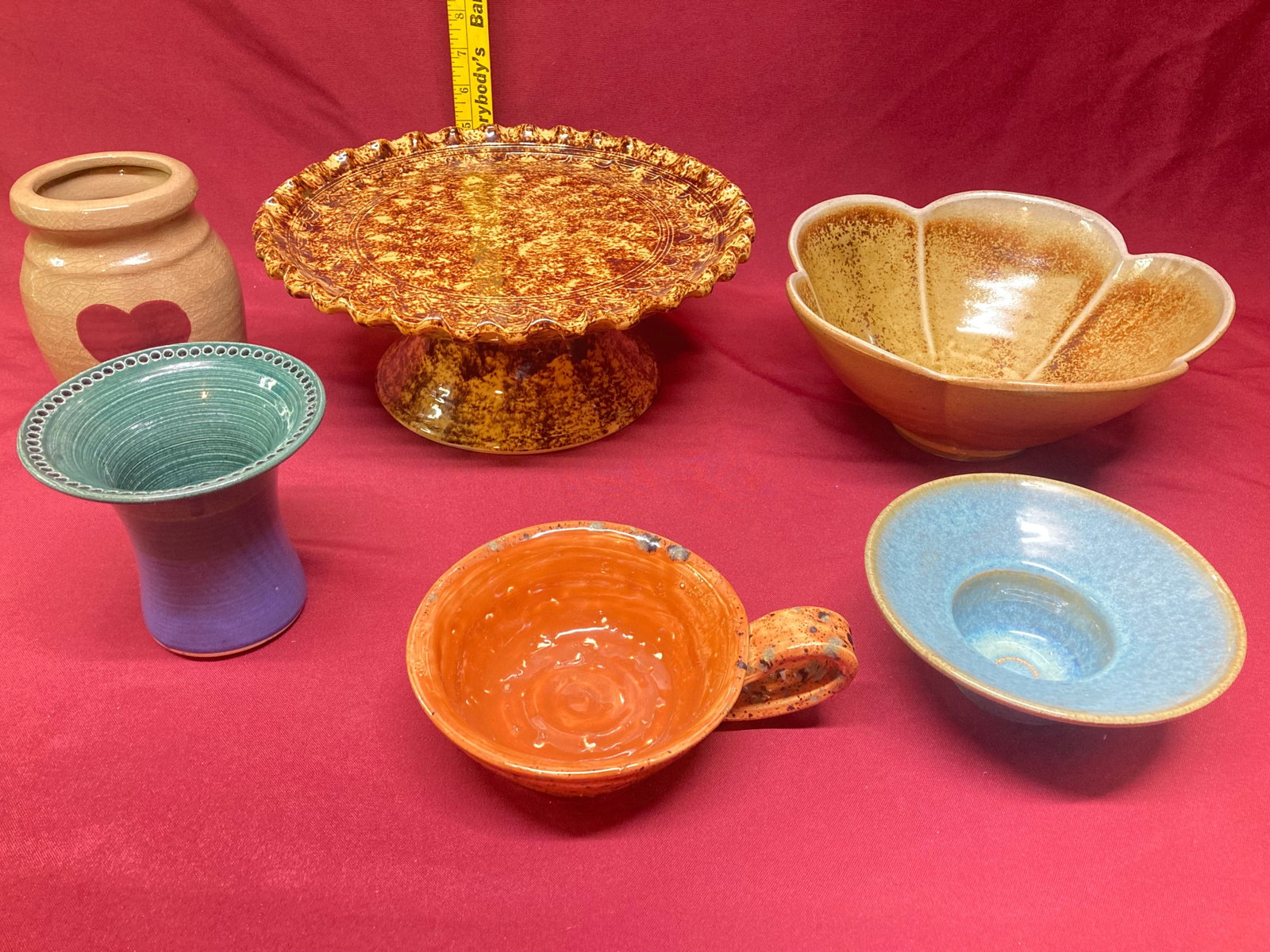 Six Pieces Stoneware and Pottery: Six Pieces Stoneware and Pottery