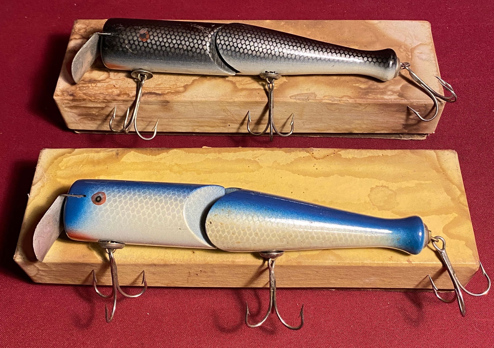 Two Old Wooden Jointed Deep Sea Fishing Lures & Boxes - Approx 9" Long (1 of 4)