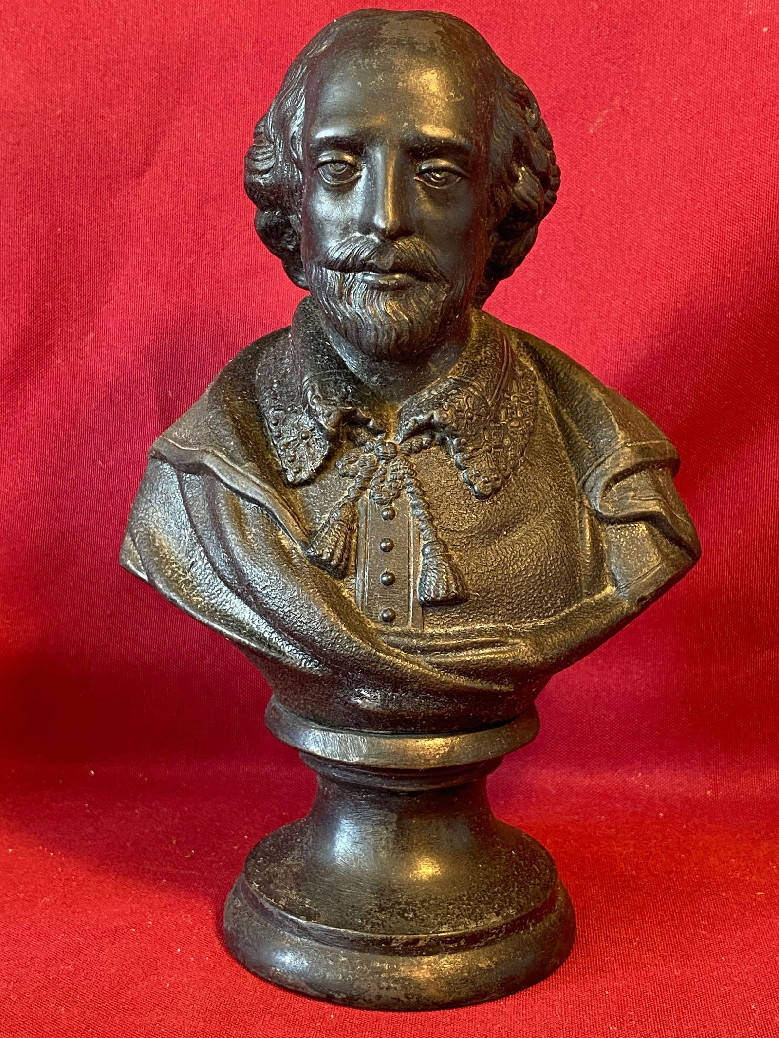 William Shakespeare Bust - Approx 8" Tall (1 of 5)