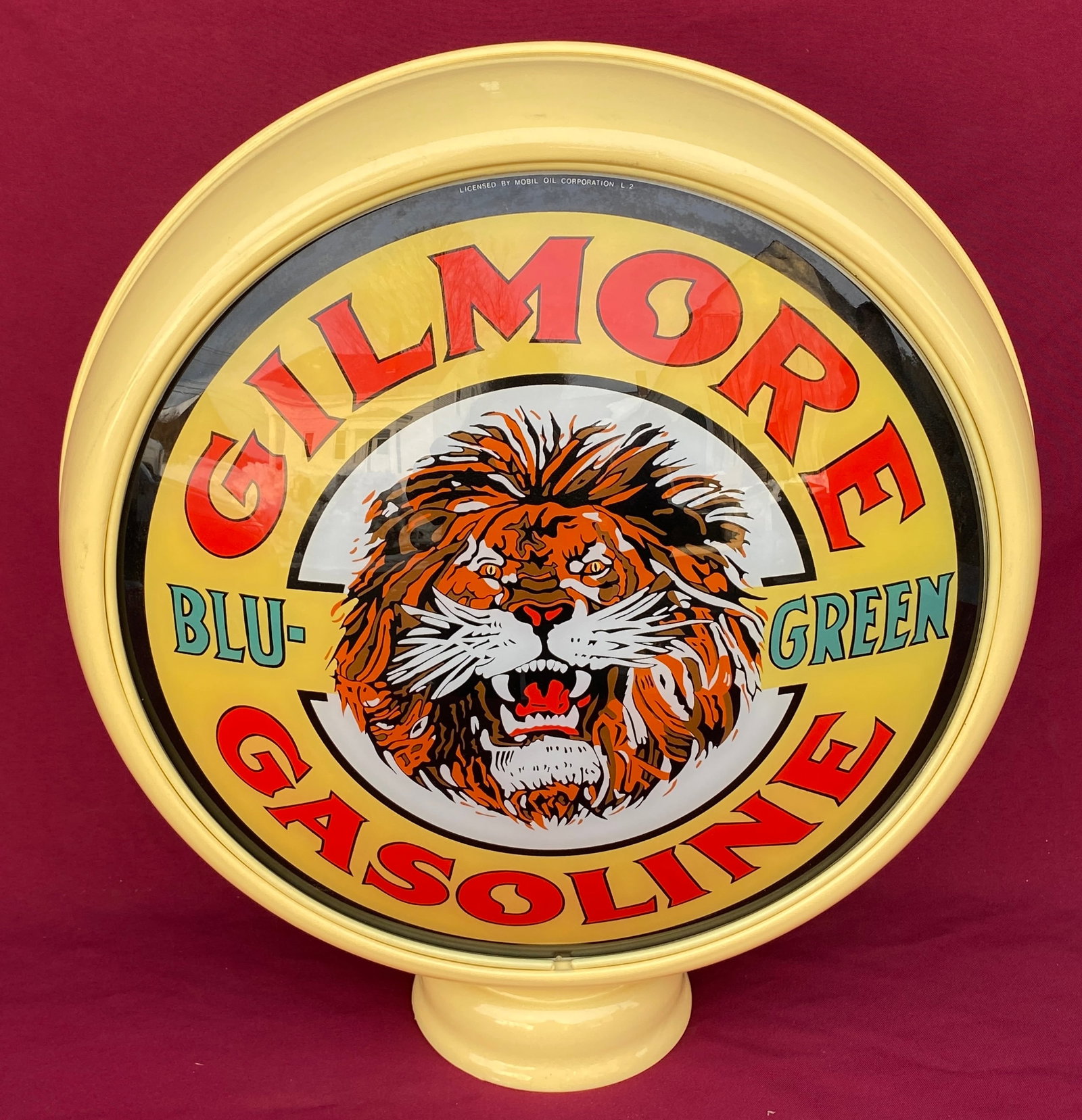 Two Sided Gas Globe Gilmore Gasoline Blu-Green with Lion Head (1 of 4)