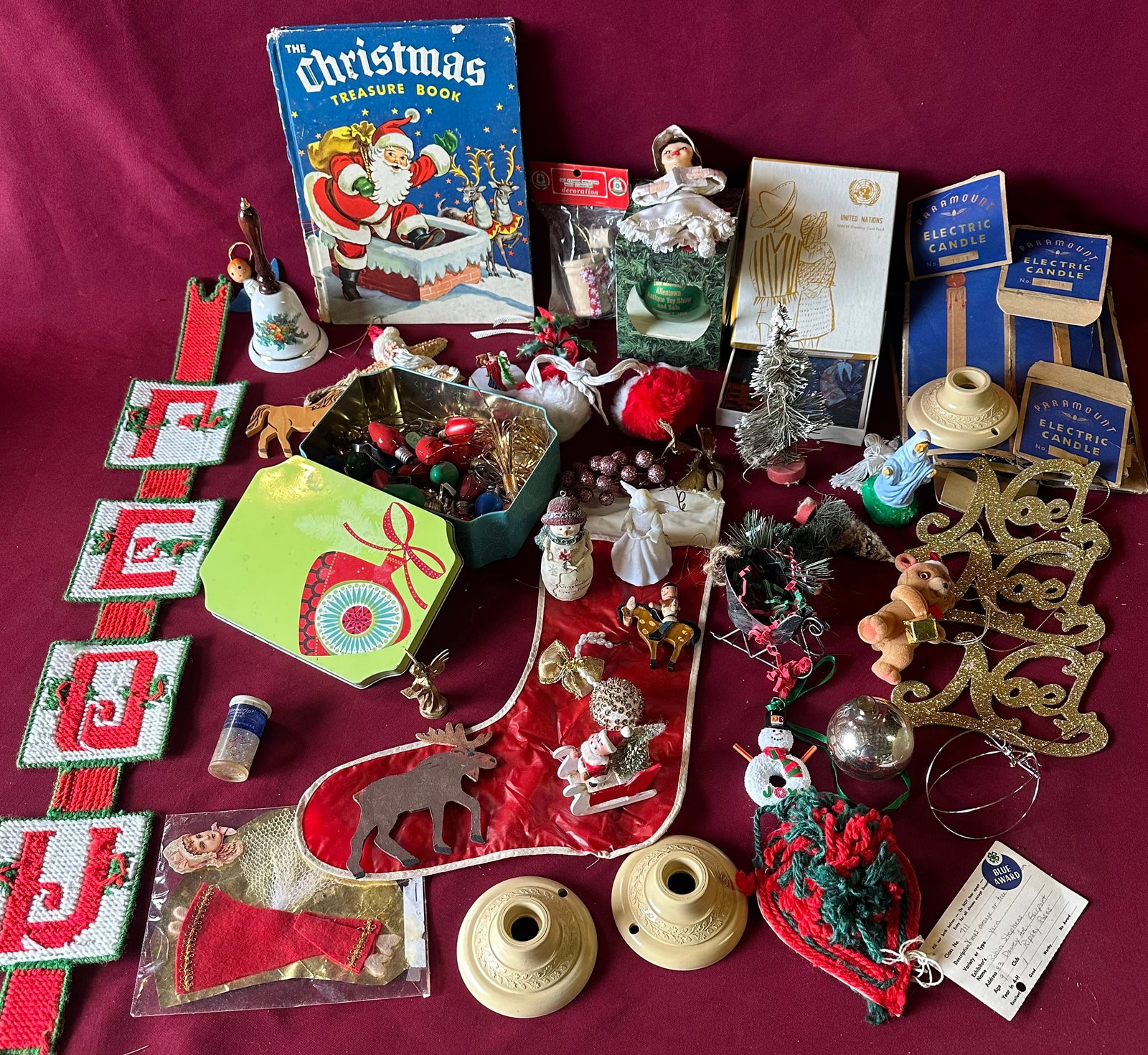Older Christmas Ornaments and Decorations: Older Christmas Ornaments and Decorations