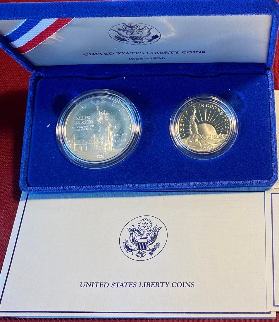 1986 Statue of Liberty Commemorative Coin Set - Includes Silver Dollar (1 of 3)