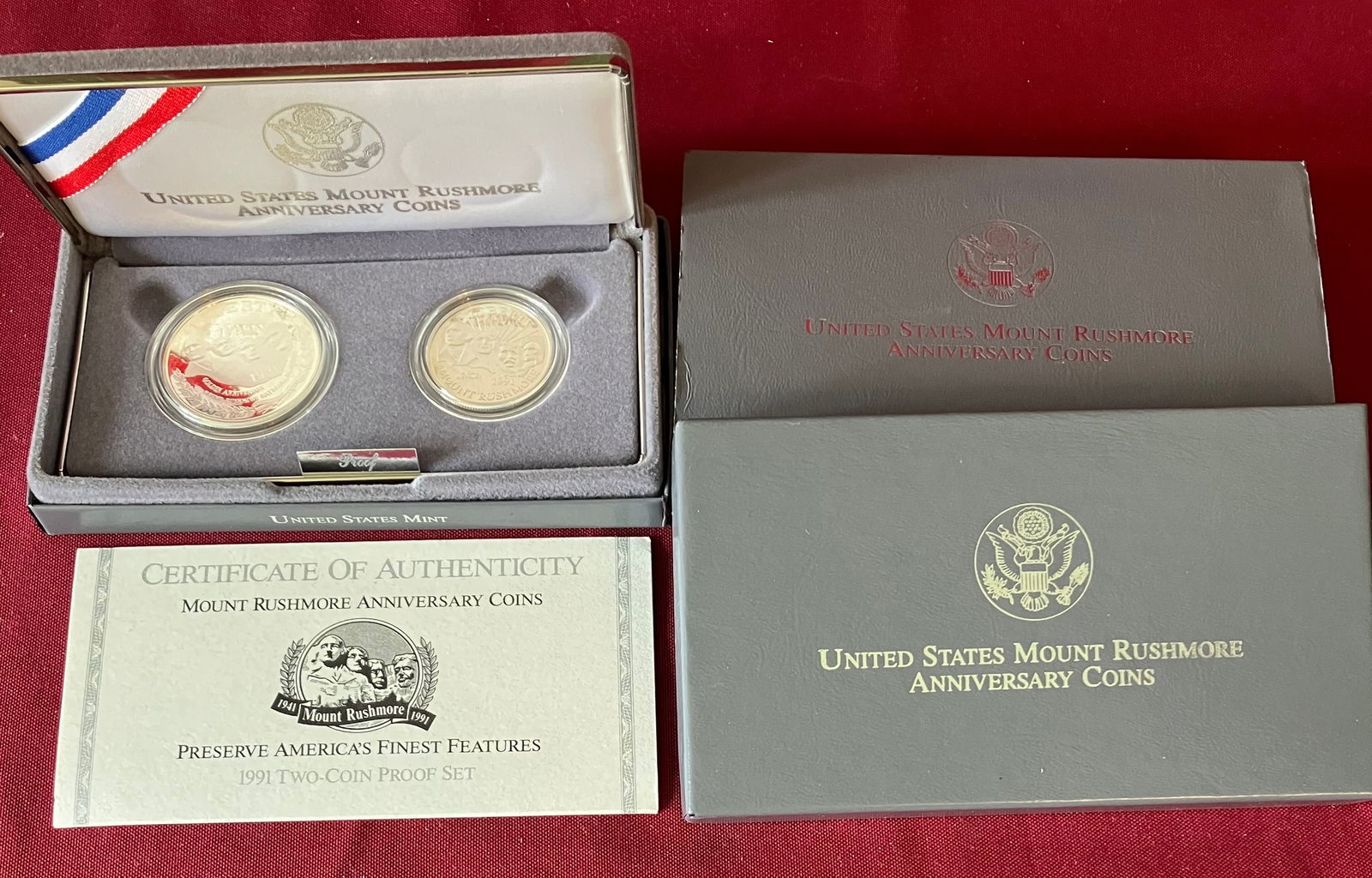1991 Mt Rushmore Commemorative Two Coin Set - Includes Silver Dollar (1 of 4)