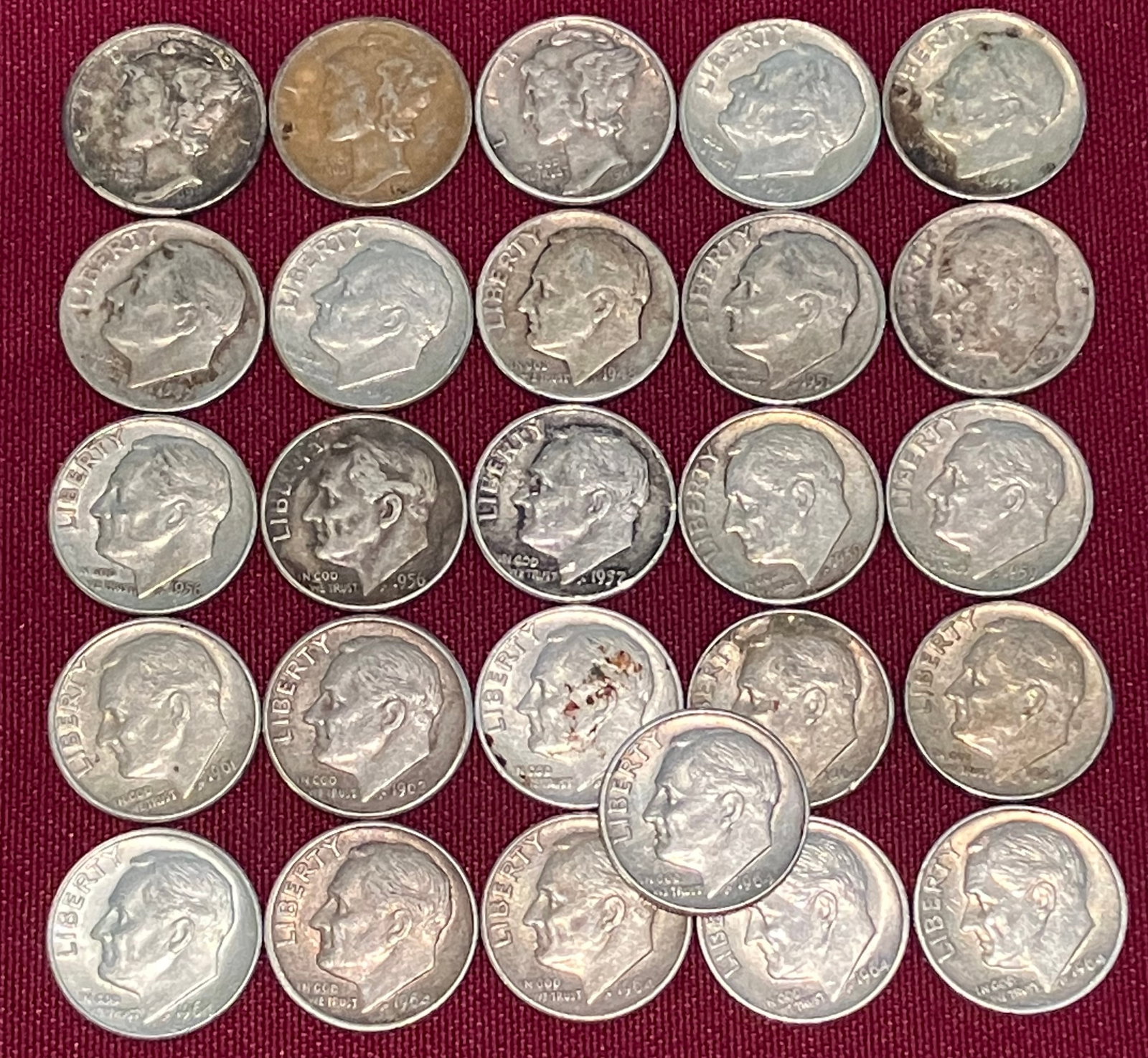 Twenty-Six Silver Dimes - Mercury & Roosevelt (1 of 7)