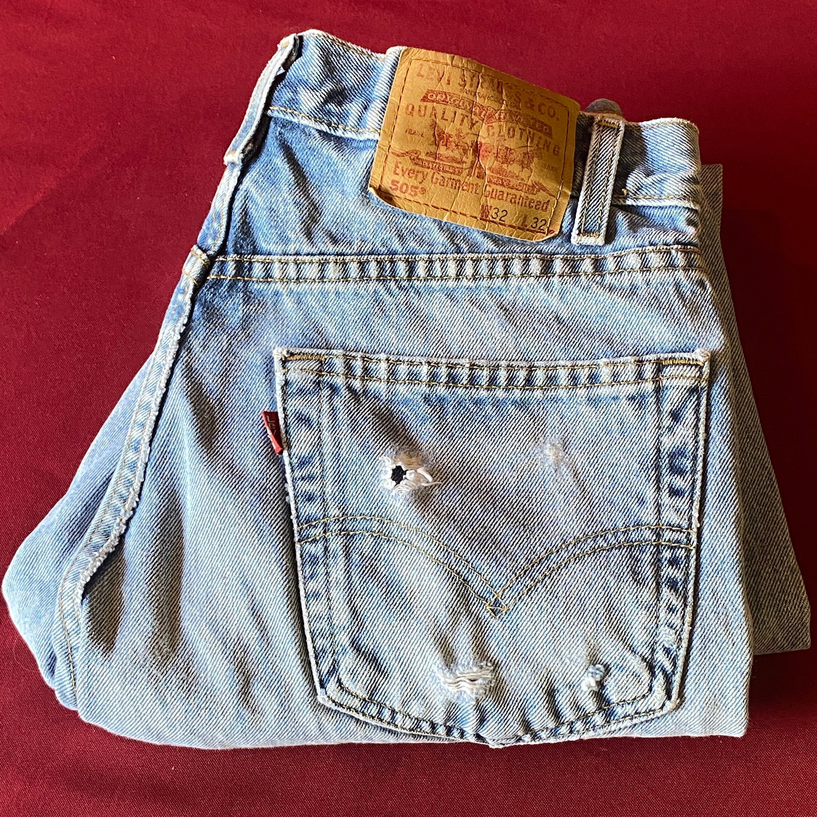 Vintage Men's Levi Denim Jeans - 32Wx32L: Vintage Men's Levi Denim Jeans - 32Wx32L