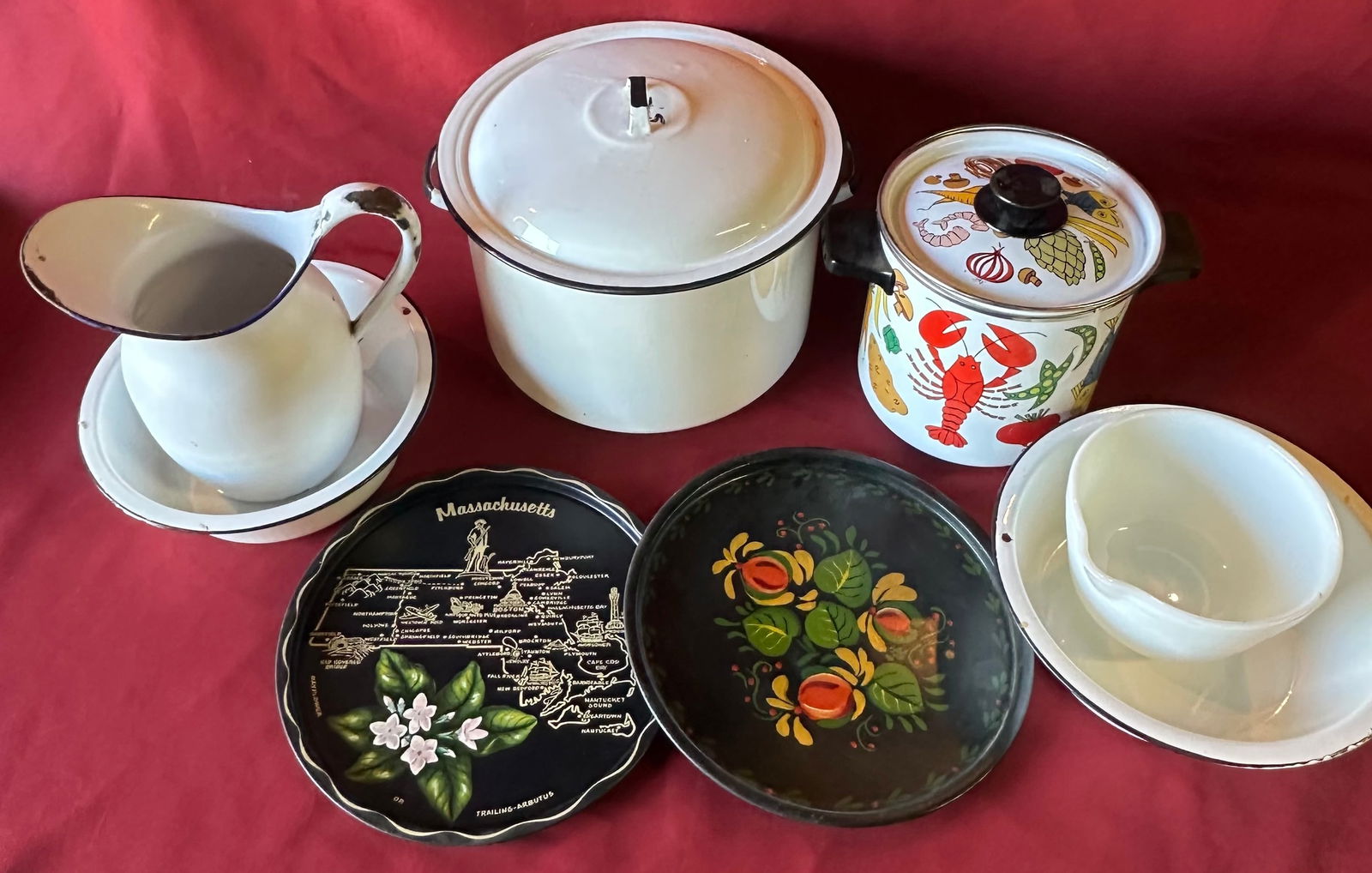 Various Enamelware Serveware, Etc.: Various Enamelware Serveware, Etc.