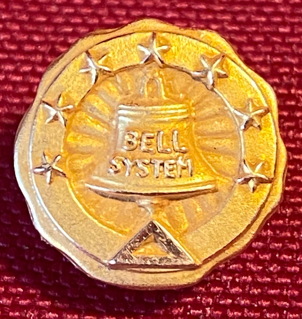 14K Gold Lapel Pin - Bell System - Approx 2.08 Grams (1 of 4)