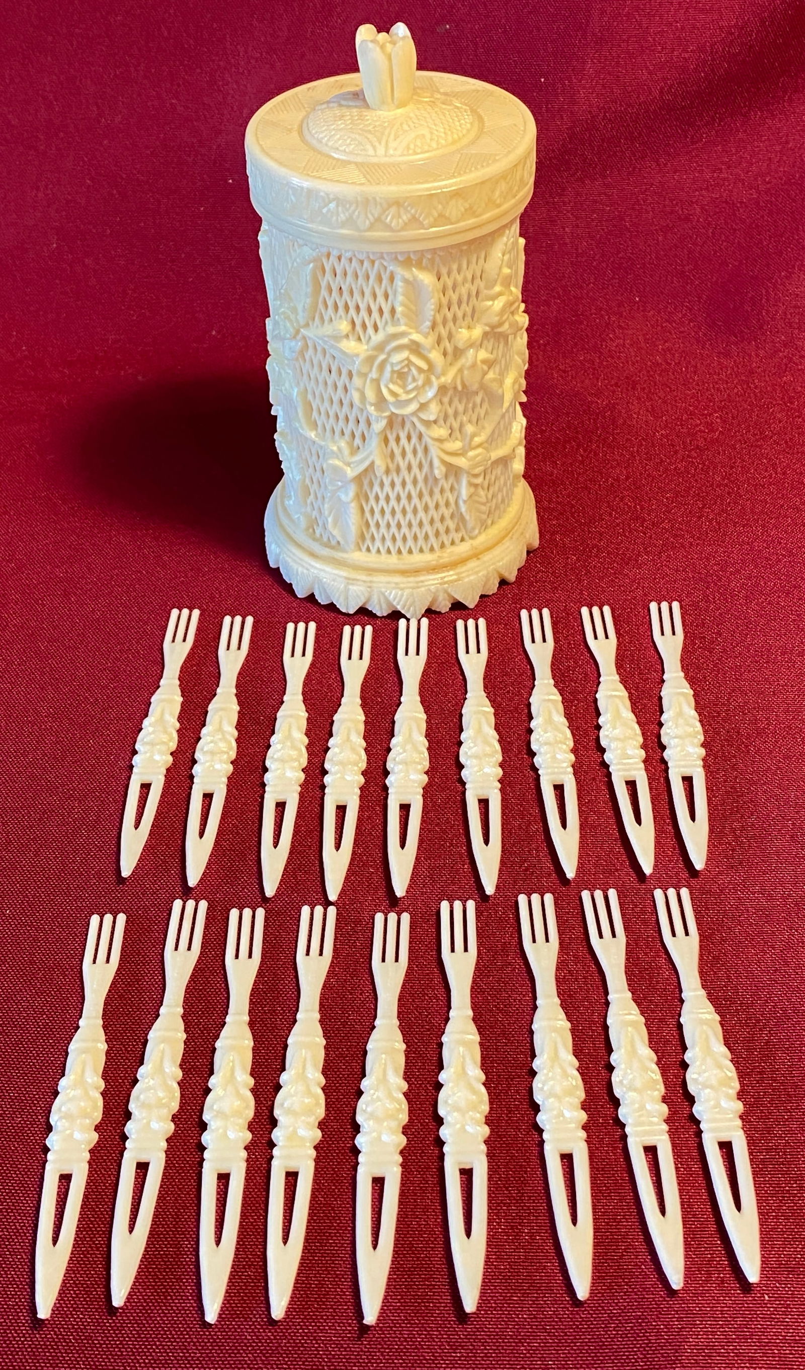 Celluloid Hors D'oeuvres Set with Ornate Holder with Lid: Celluloid Hors D'oeuvres Set with Ornate Holder with Lid