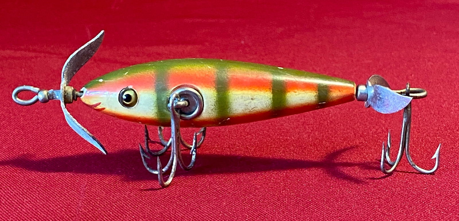 Rare Pflueger Rainbow Three Hook Wooden Glass Eyed Fishing Lure (1 of 9)