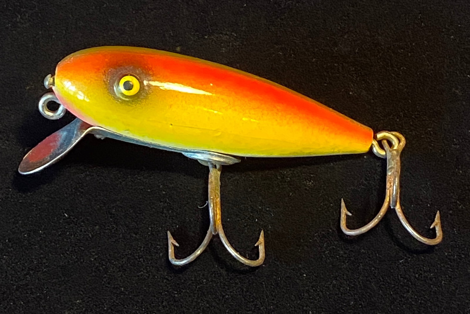 Older Southbend Best of Luck Rainbow Wooden Fishing Lure: Older Southbend Best of Luck Rainbow Wooden Fishing Lure