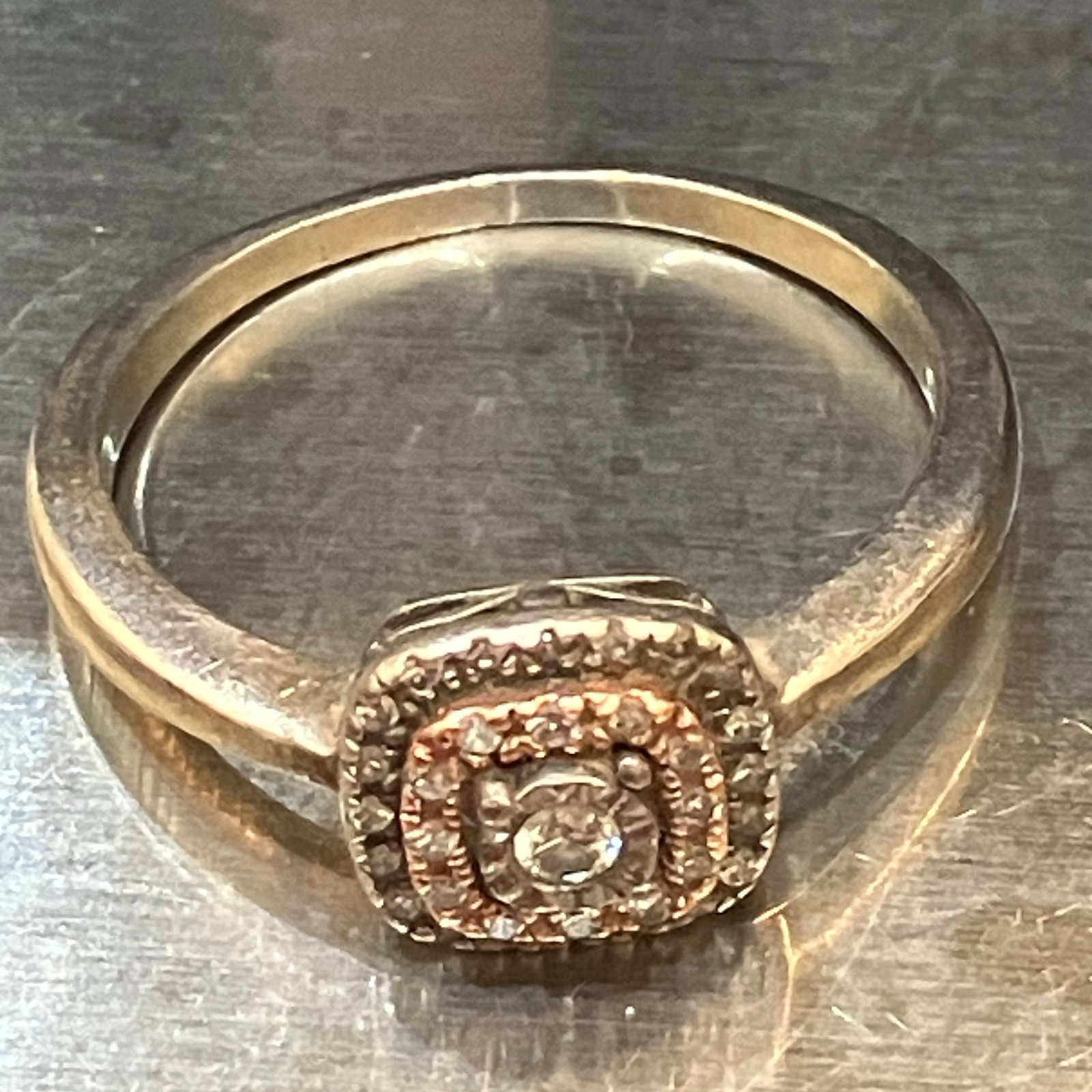 Vintage Ring Marked 10K & Sterling - Size 9 - Approx: Vintage Ring Marked 10K & Sterling - Size 9 - Approx