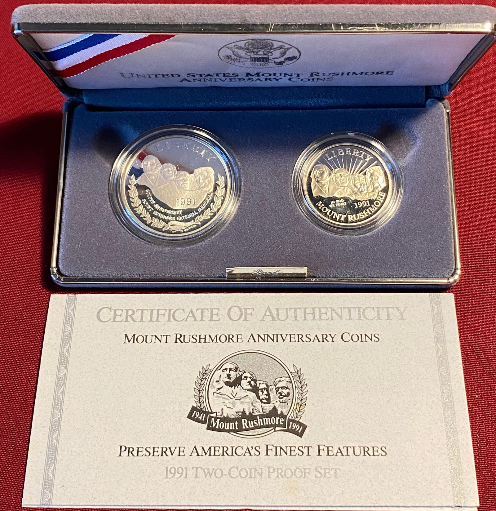 1991-S Mount Rushmore Commemorative Coin Set - Includes Silver Dollar (1 of 6)