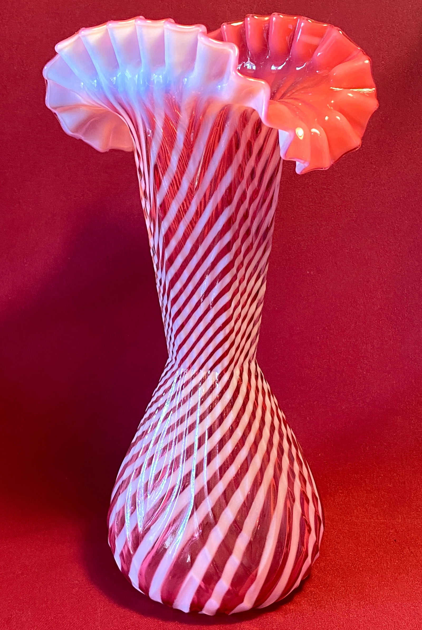 Vintage Fenton Cranberry Opalescent Glass Spiral Swirl Fluted Vase (1 of 7)