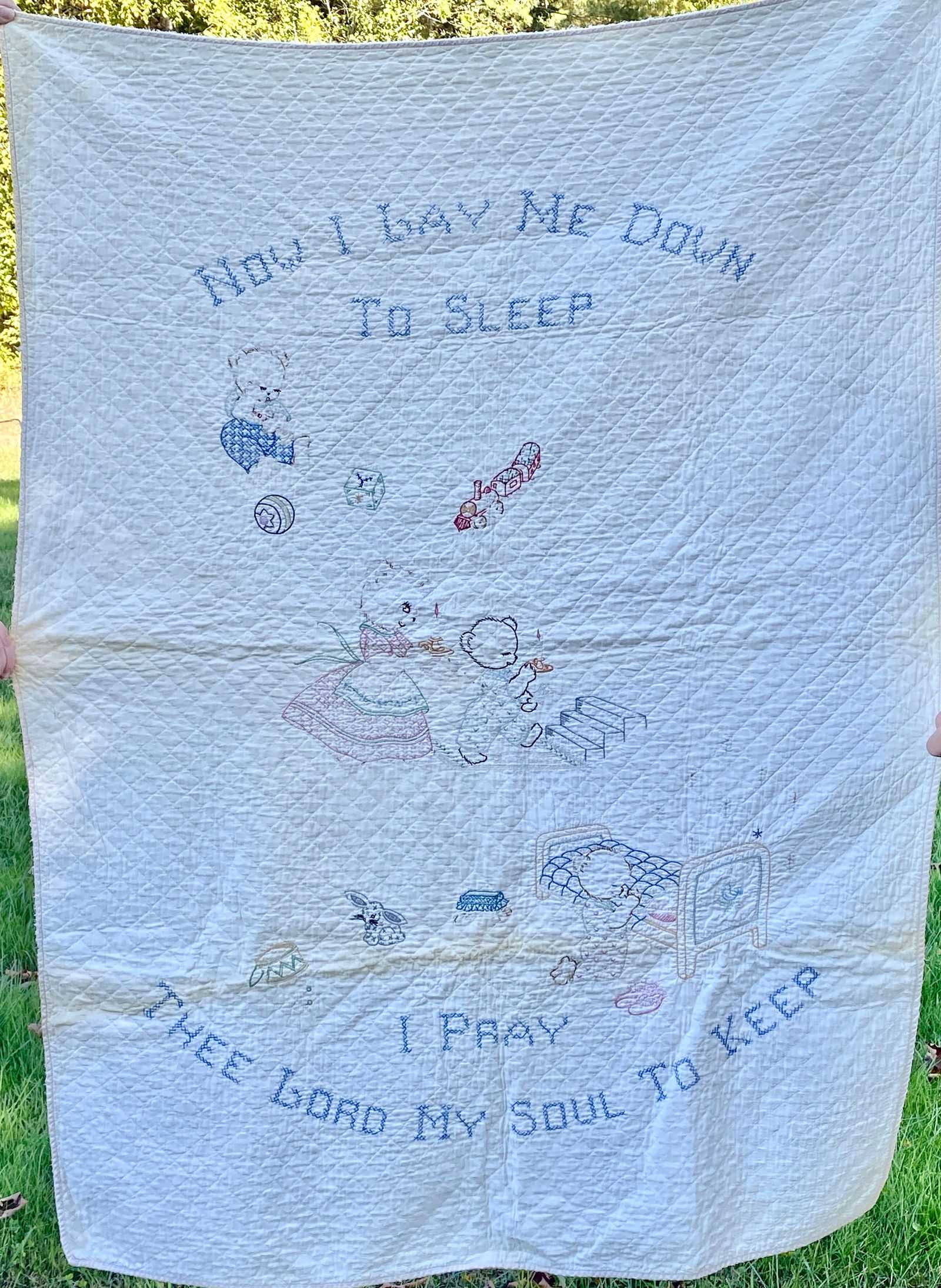 Old Needlepoint Baby's Quilt - 'Now I Lay me Down to Sleep, I Pray the Lord my Soul to Keep' -: Old Needlepoint Baby's Quilt - 'Now I Lay me Down to Sleep, I Pray the Lord my Soul to Keep' - Staining to Bottom