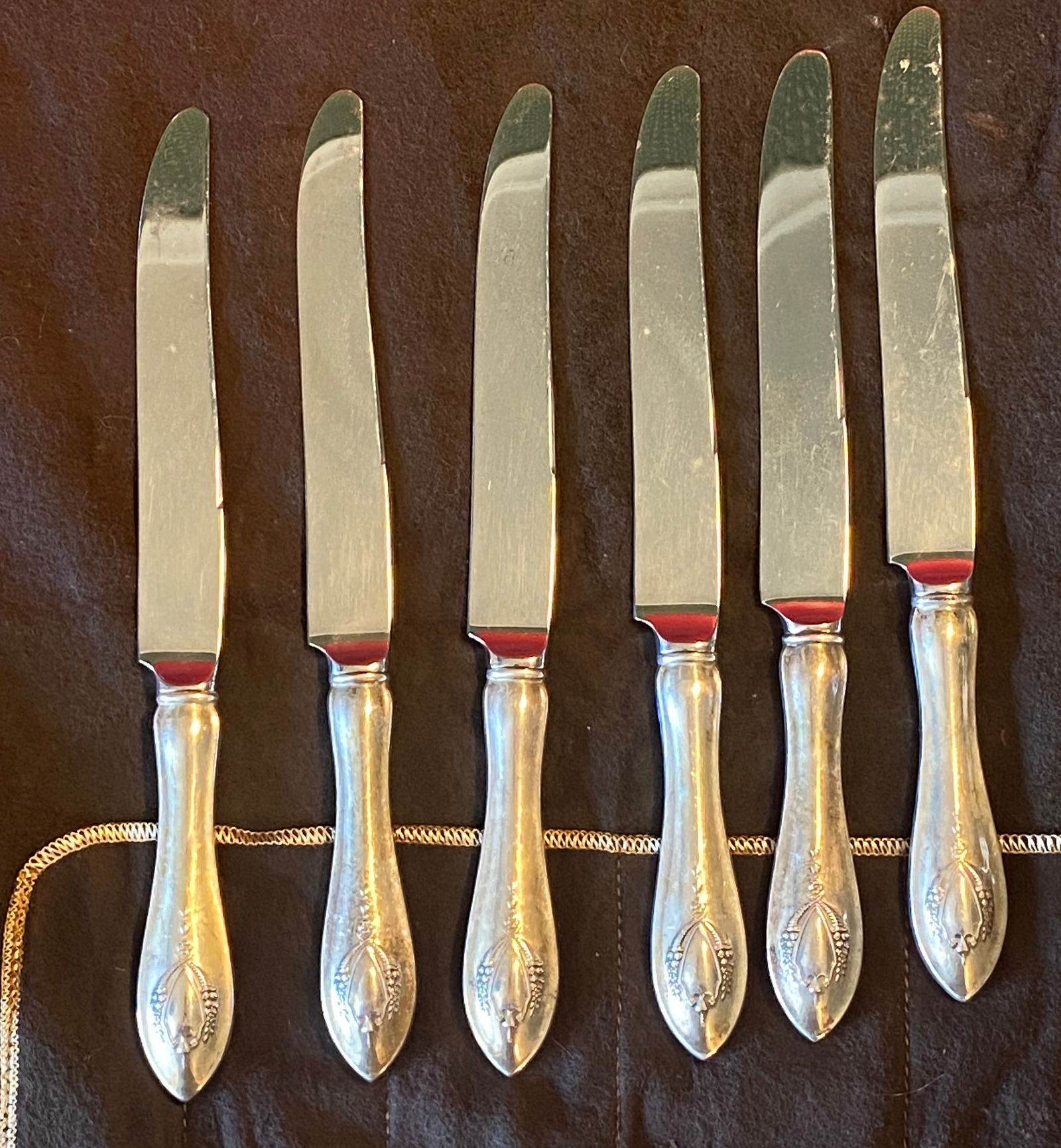 Six Lunt Sterling Silver Handled with Stainless Steel Blade Knives - Approx 350 Grams+D72 (1 of 5)