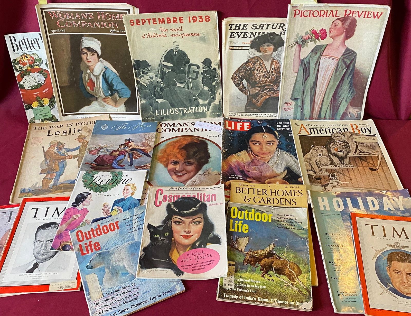 Assortment of Vintage Magazines: Assortment of Vintage Magazines