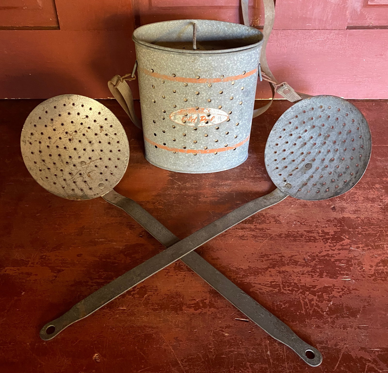 Old Pal Minnow Tin and Shiner Strainers: Old Pal Minnow Tin and Shiner Strainers