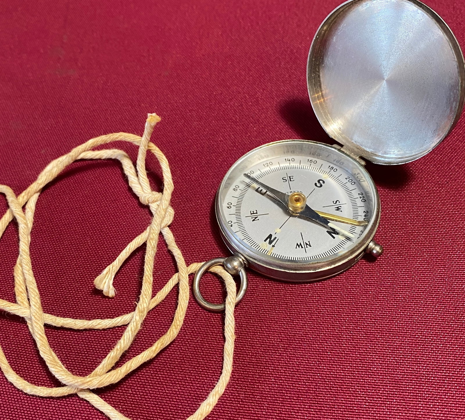 Vintage Compass Marked Germany in Capsule: Vintage Compass Marked Germany in Capsule