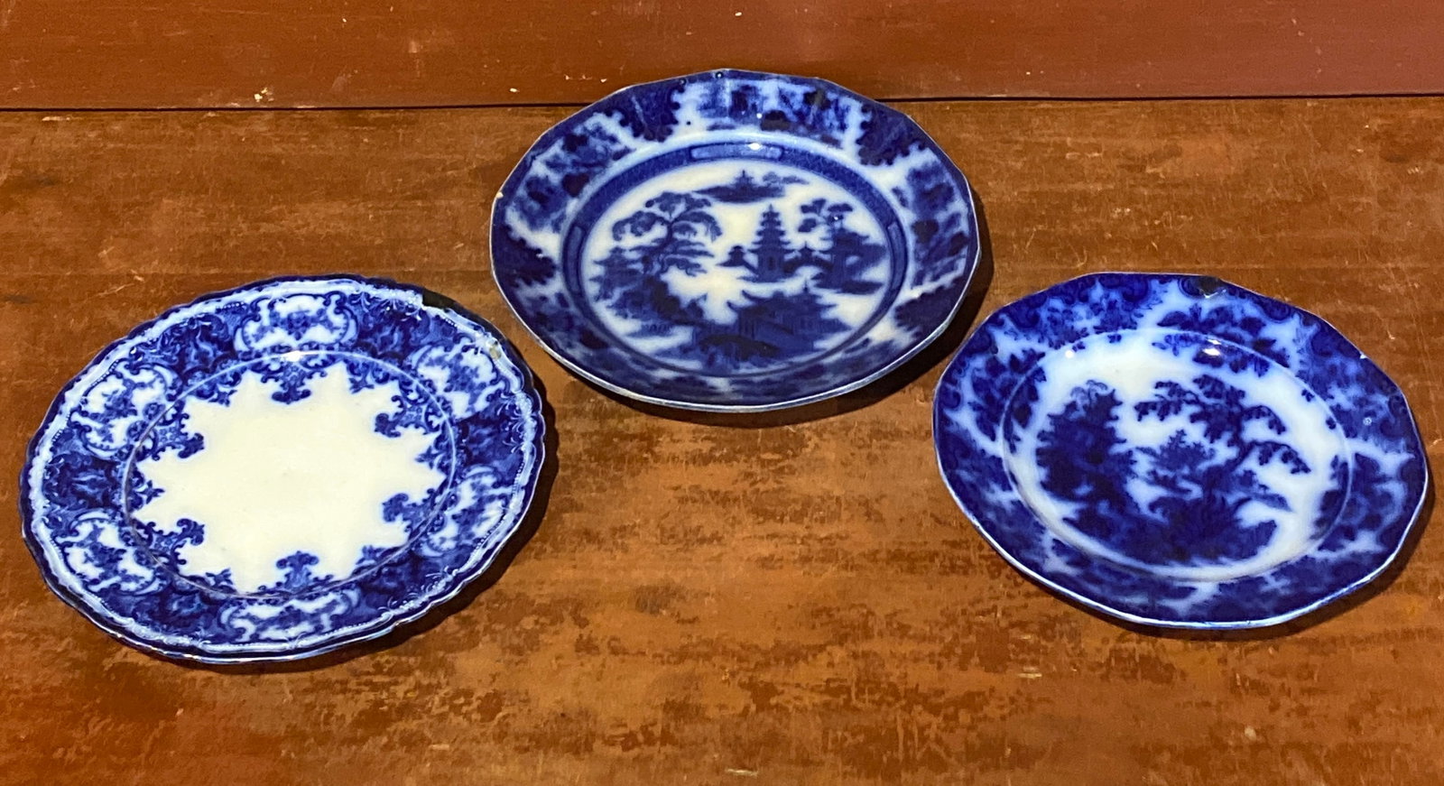 Three Flow Blue Plates - 'Dainty', 'Tonquin', 'Scinde' Patterns - Various Maker Marks in Pictures -: Three Flow Blue Plates - 'Dainty', 'Tonquin', 'Scinde' Patterns - Various Maker Marks in Pictures - Largest 9.5"