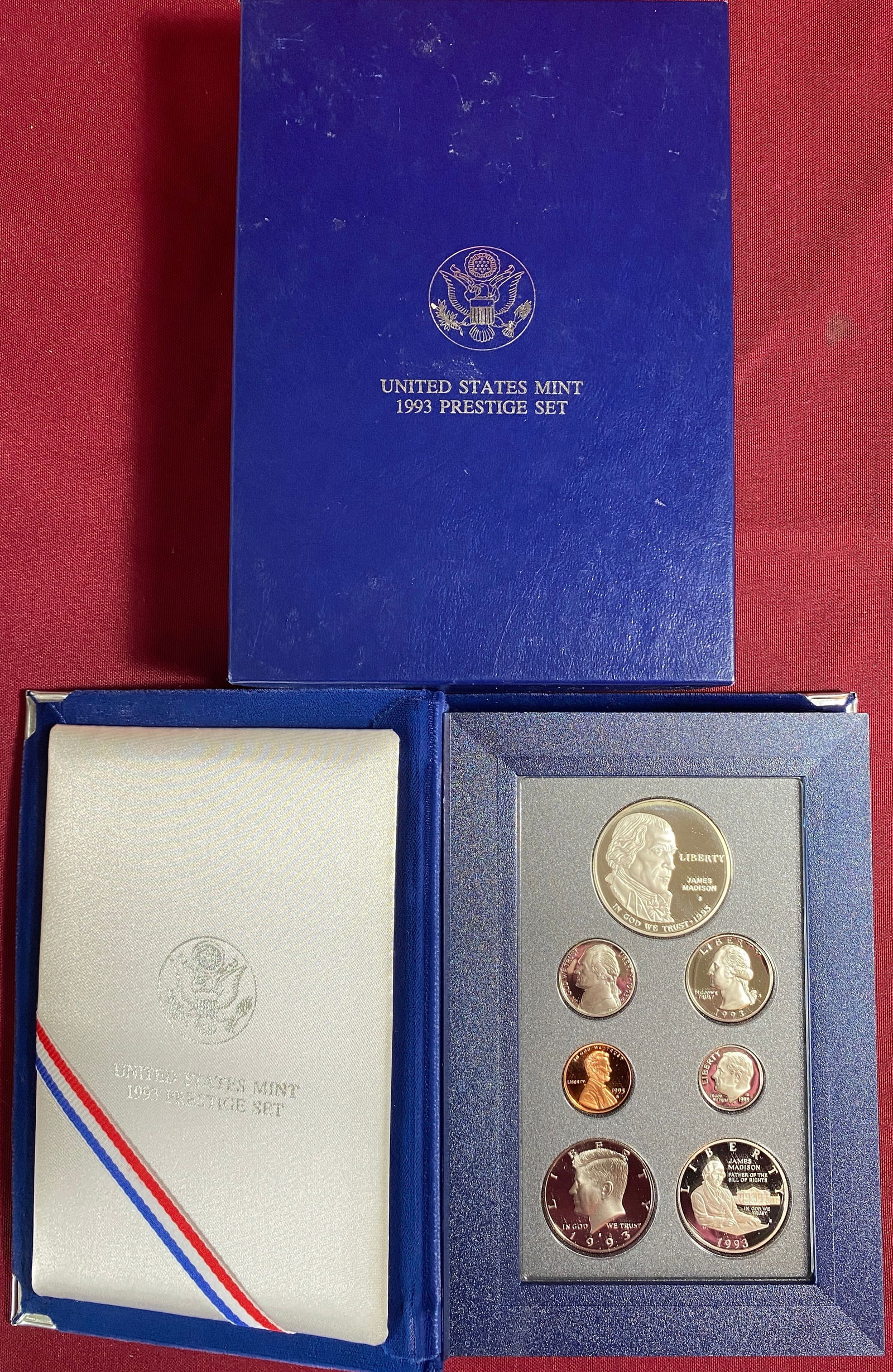 1993 U.S. Mint Prestige Set - Includes Silver Bill of Rights Commemorative Silver Dollar (1 of 3)