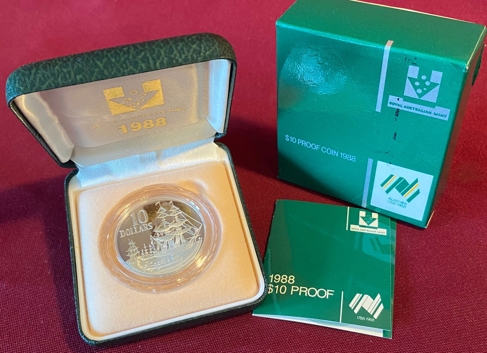 1988 Royal Australian Mint Ten Dollar Silver Proof Coin: 1988 Royal Australian Mint Ten Dollar Silver Proof Coin