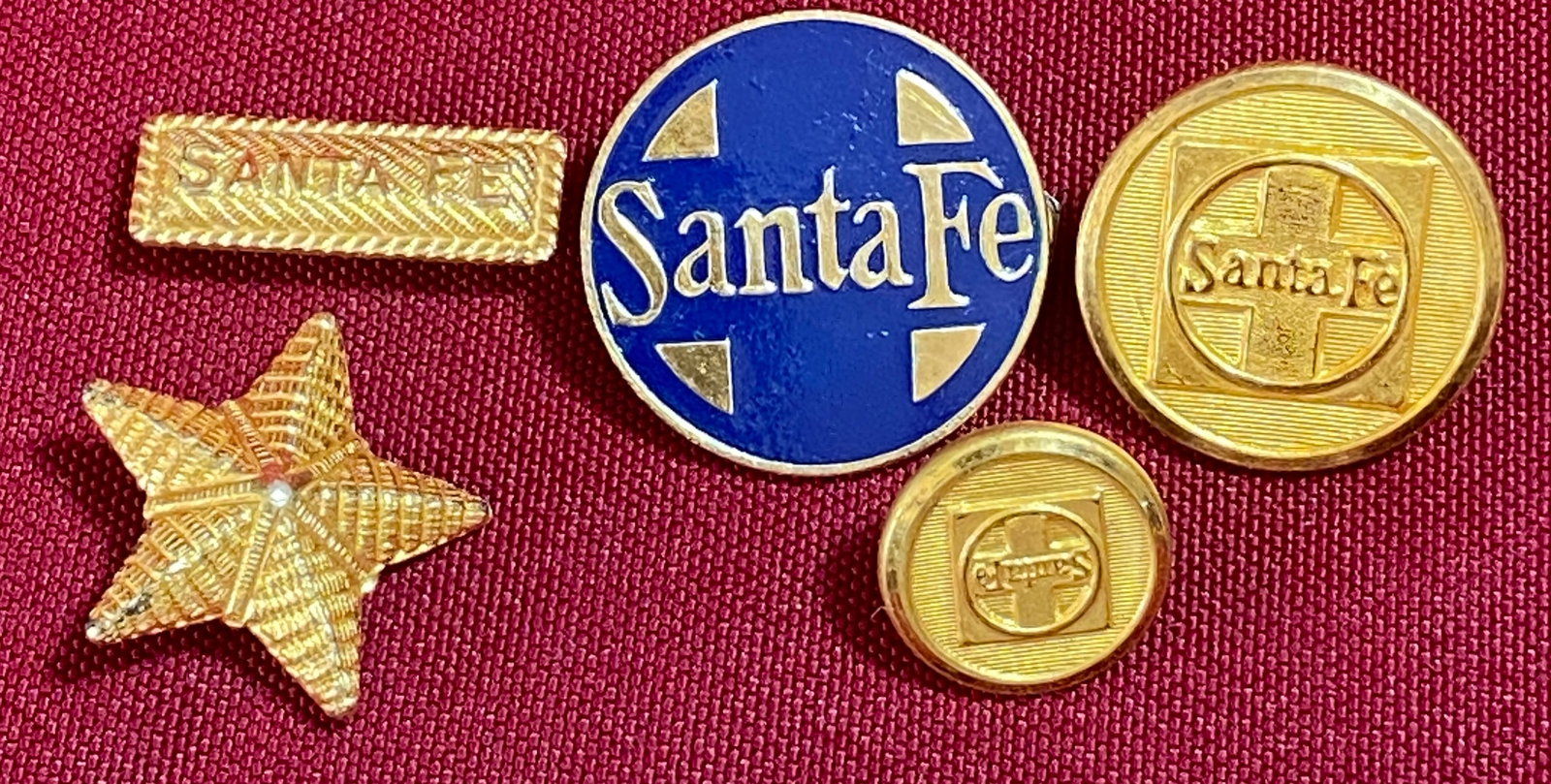 Five Santa Fe Railroad Lapel Pins/Buttons: Five Santa Fe Railroad Lapel Pins/Buttons