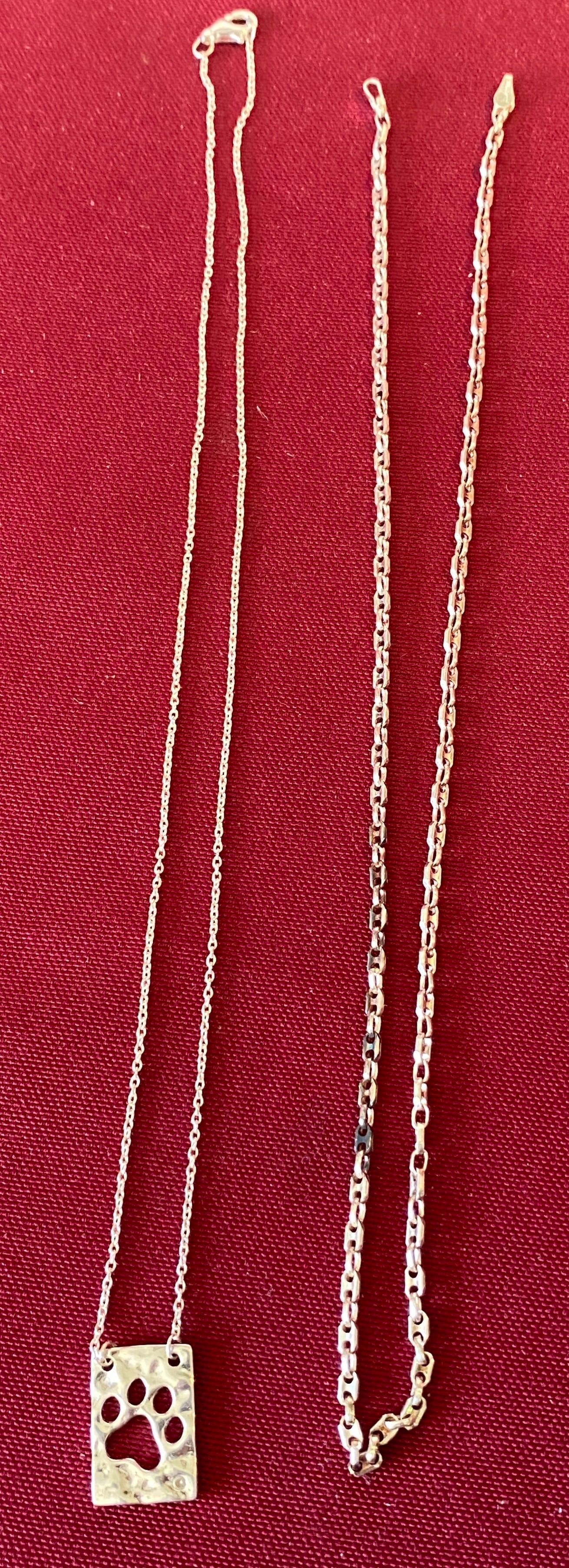 Two Sterling Silver Chains and Sterling Paw Charms - Approx 7.75 Grams: Two Sterling Silver Chains and Sterling Paw Charms - Approx 7.75 Grams