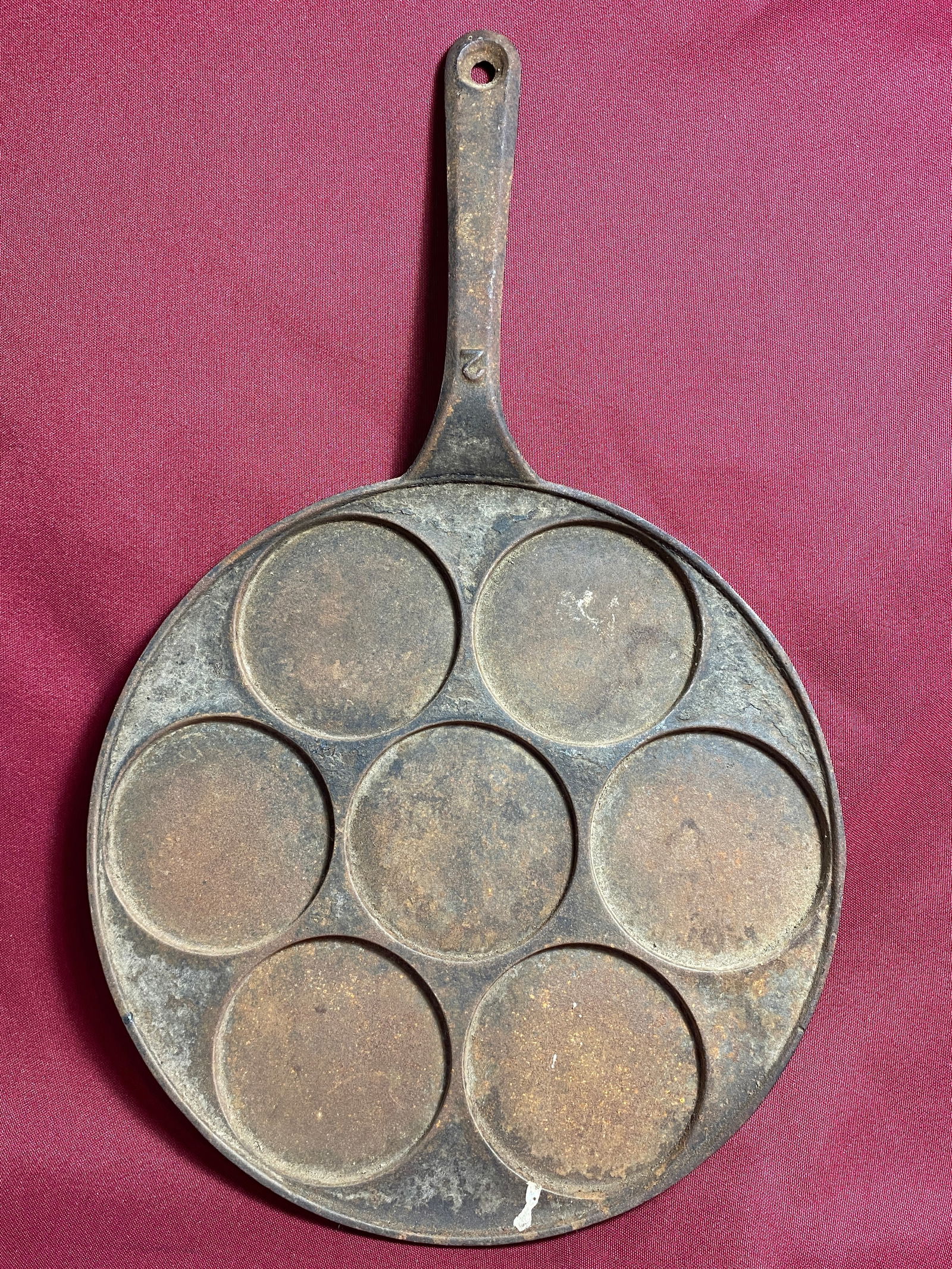 No.2 Older Cast Iron Pancake Pan: No.2 Older Cast Iron Pancake Pan