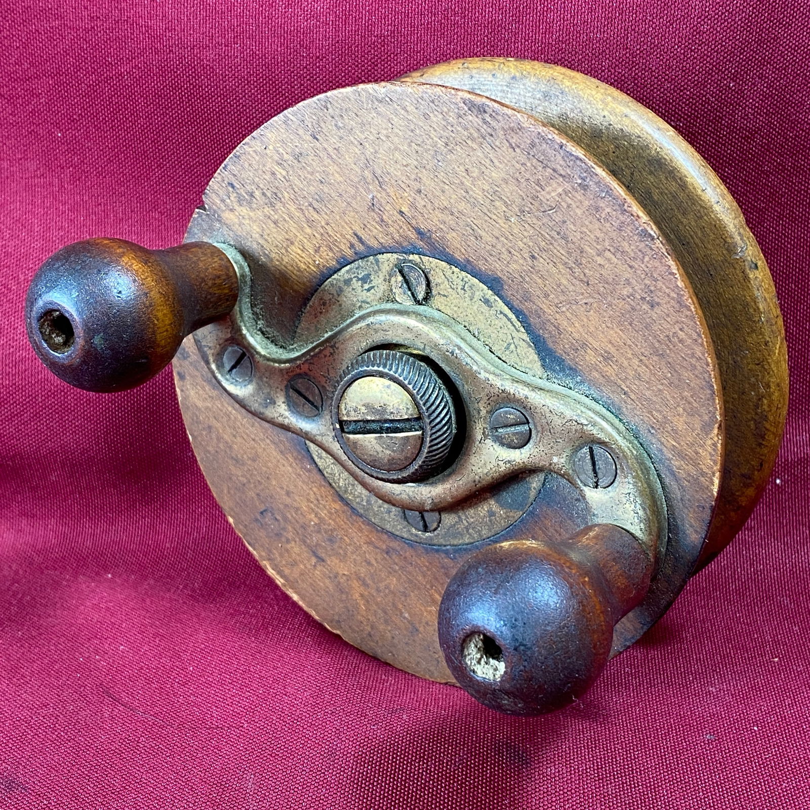 Antique Wooden and Brass Fishing Reel (1 of 7)