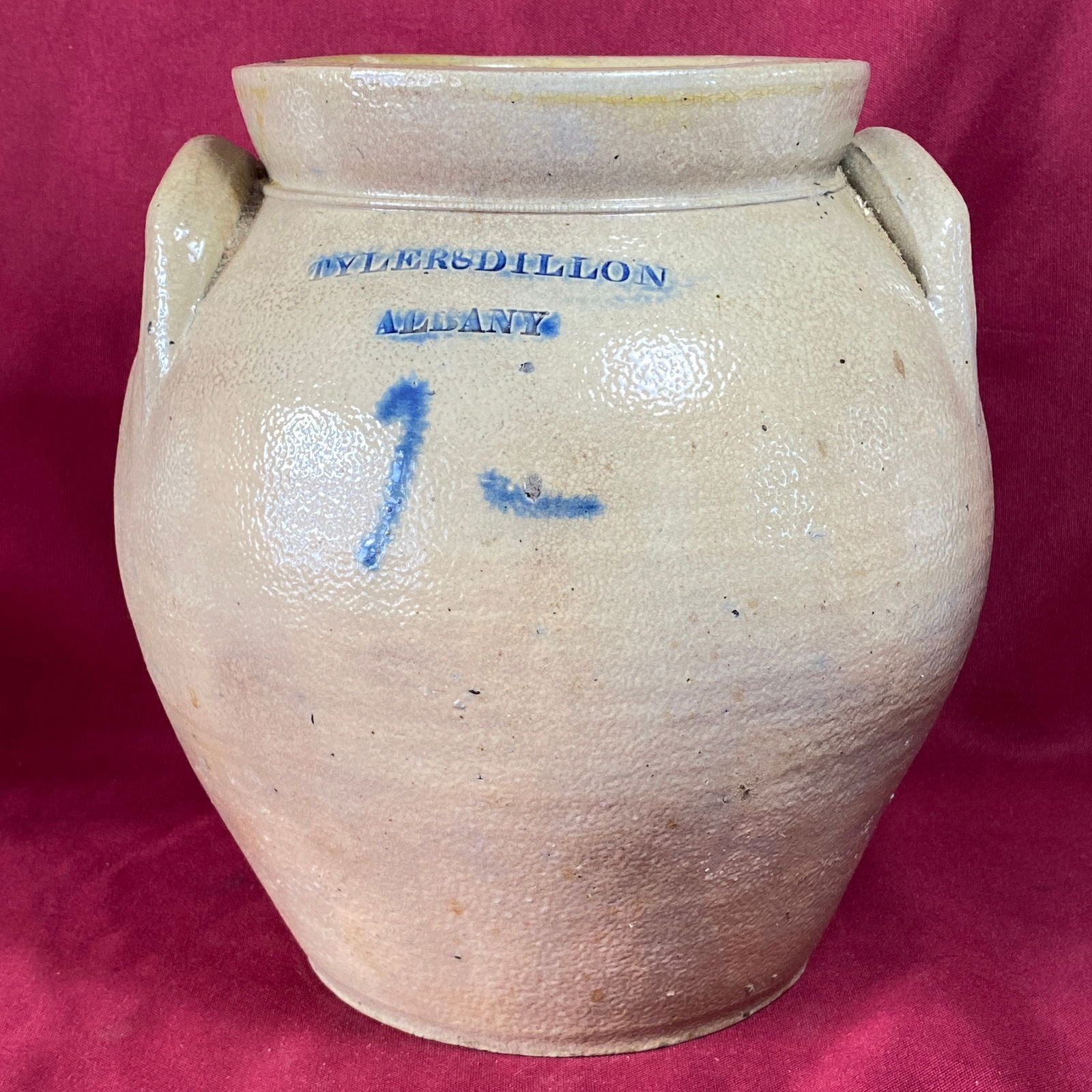 Tylers Dylan Albany One Gallon Bulbous Stoneware Jar (1 of 11)