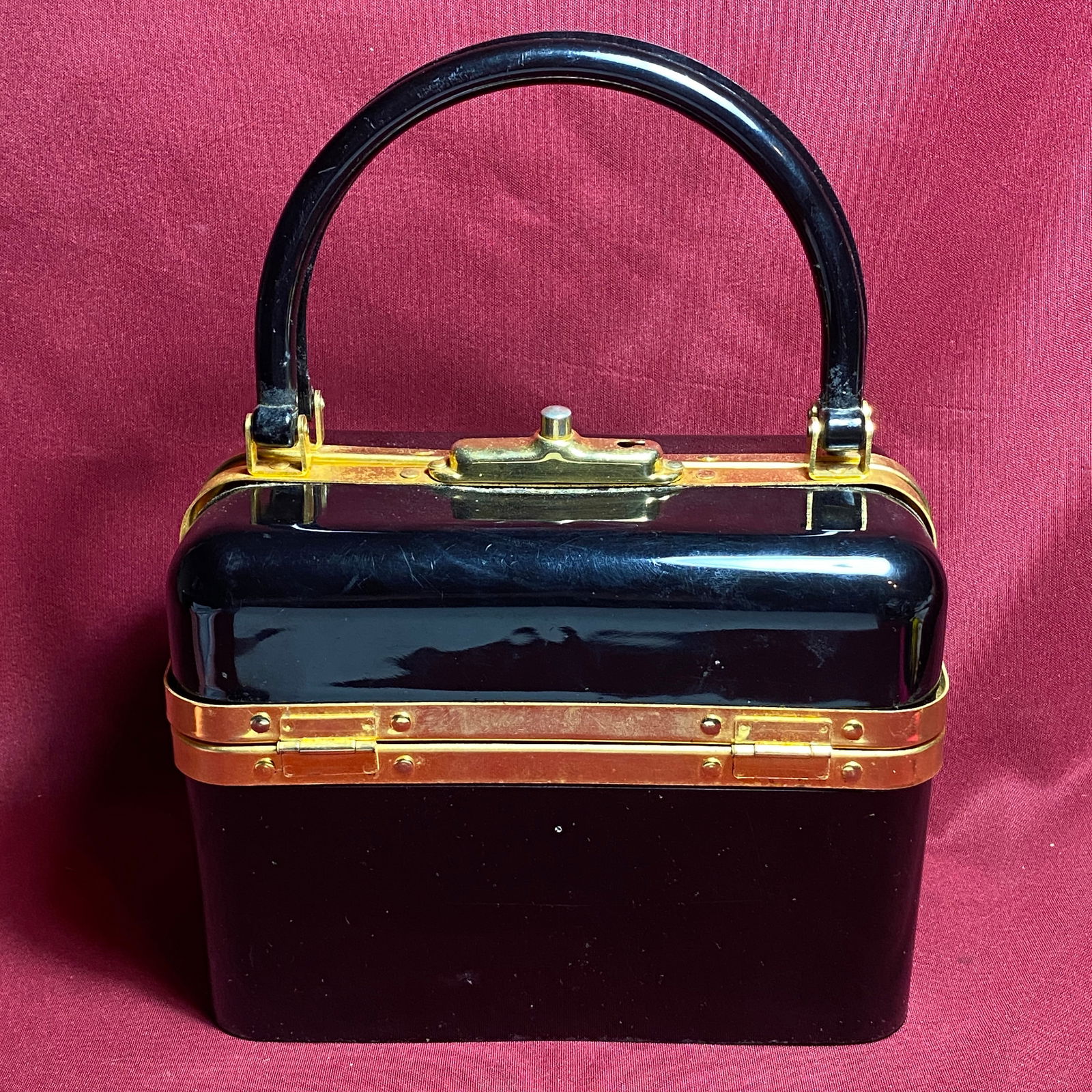 Le Gout Du Jour Designer Hard Case Lucite Purse - No Key: Le Gout Du Jour Designer Hard Case Lucite Purse - No Key