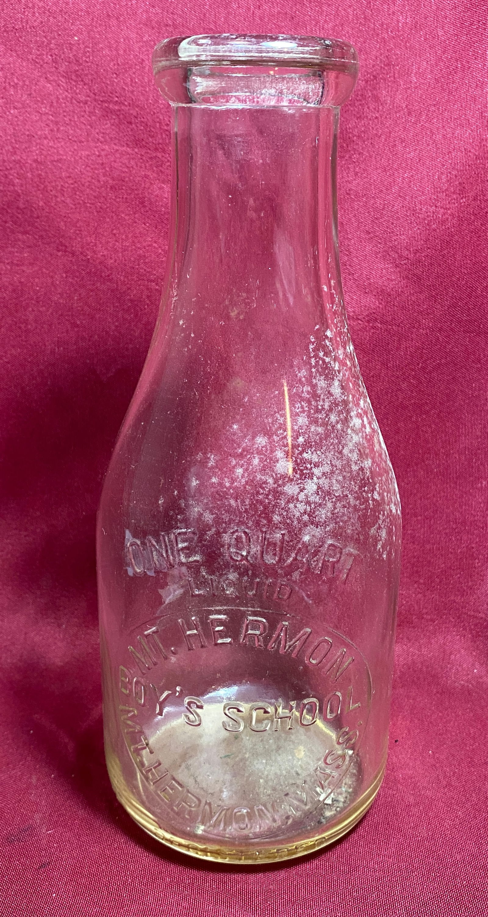 One Quart Rare Mt Hermon Boy's School Milk Bottle - Mt. Hermon, Ma: One Quart Rare Mt Hermon Boy's School Milk Bottle - Mt. Hermon, Ma