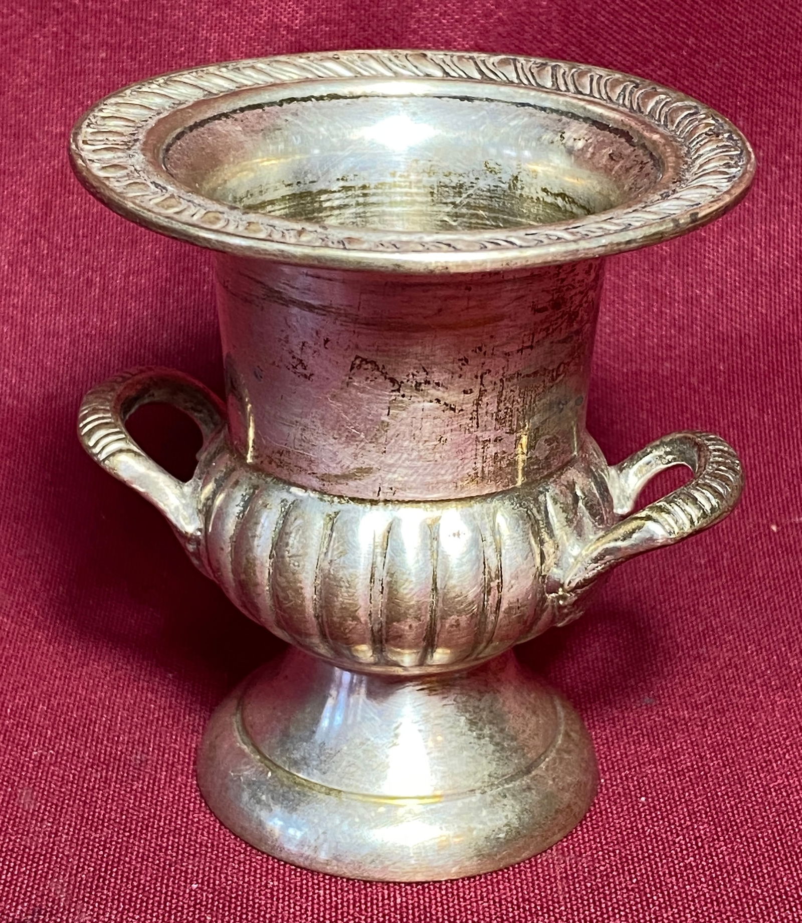 Sterling Silver Minatare Two-Handled Urn - NOT Weighted - 64 Grams (1 of 7)