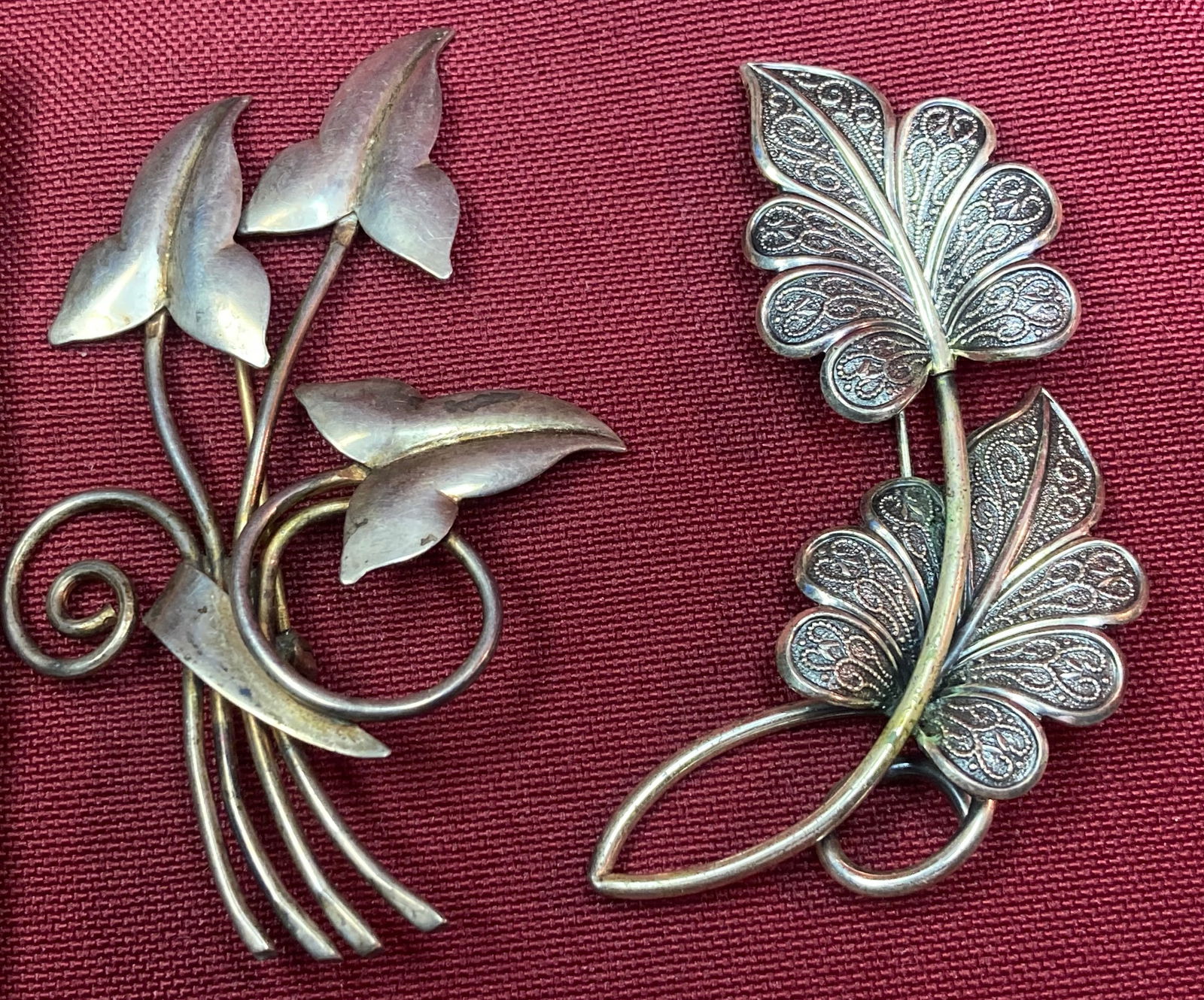 Two Sterling Silver Brooches - One Beau - 22.1 Grams: Two Sterling Silver Brooches - One Beau - 22.1 Grams