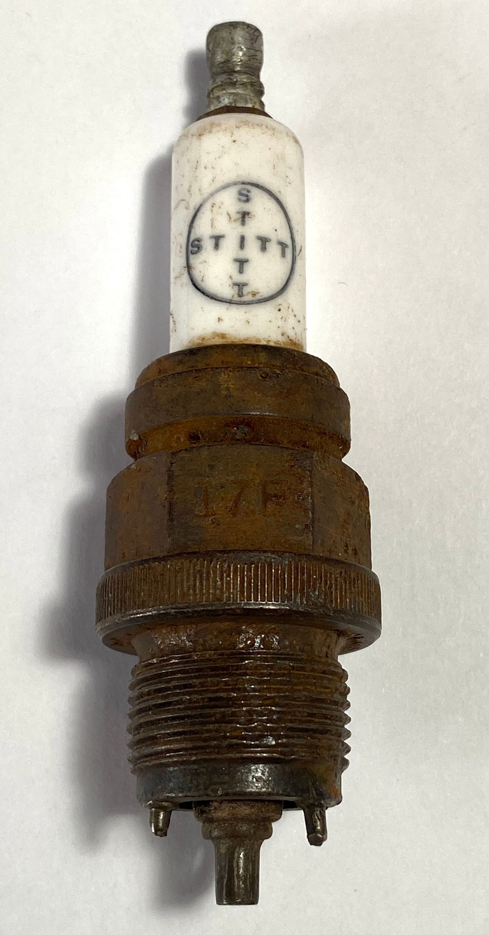Antique STITT Spark Plug #17E (1 of 9)