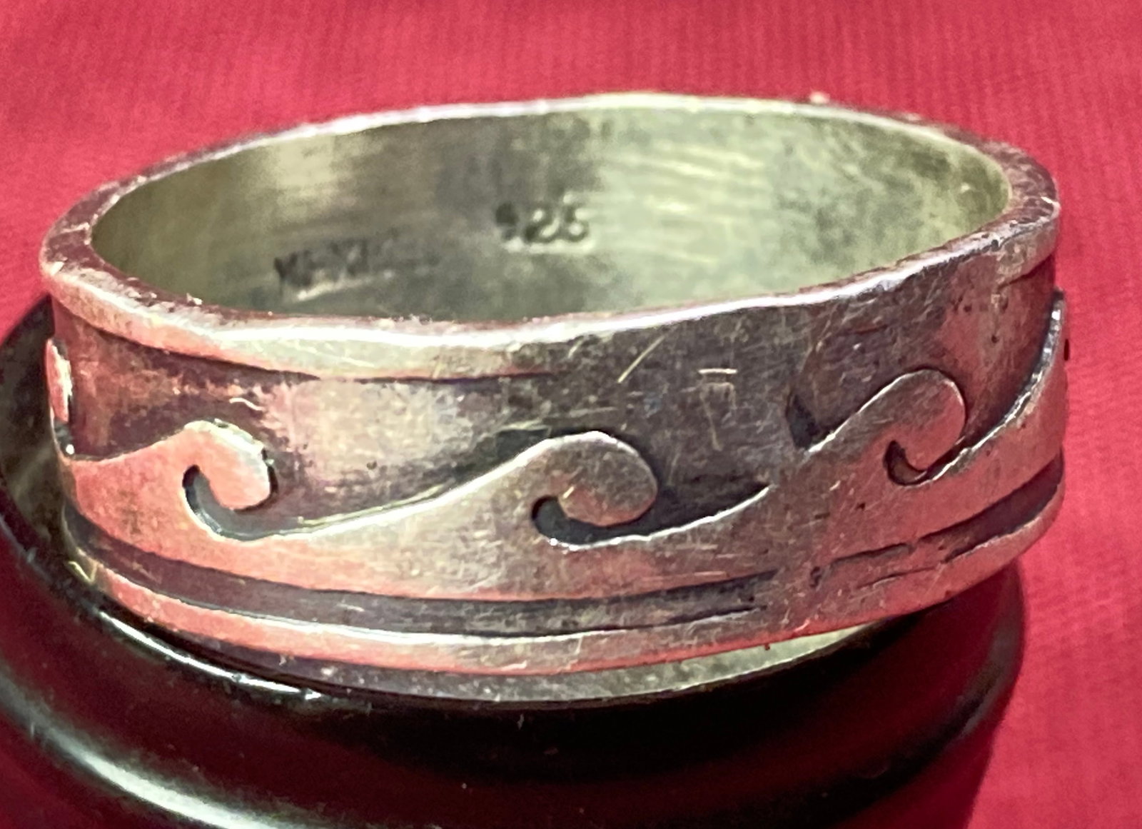 Sterling Silver Ring Size 12 - Marked Mexico .925 - 7.2 Grams: Sterling Silver Ring Size 12 - Marked Mexico .925 - 7.2 Grams